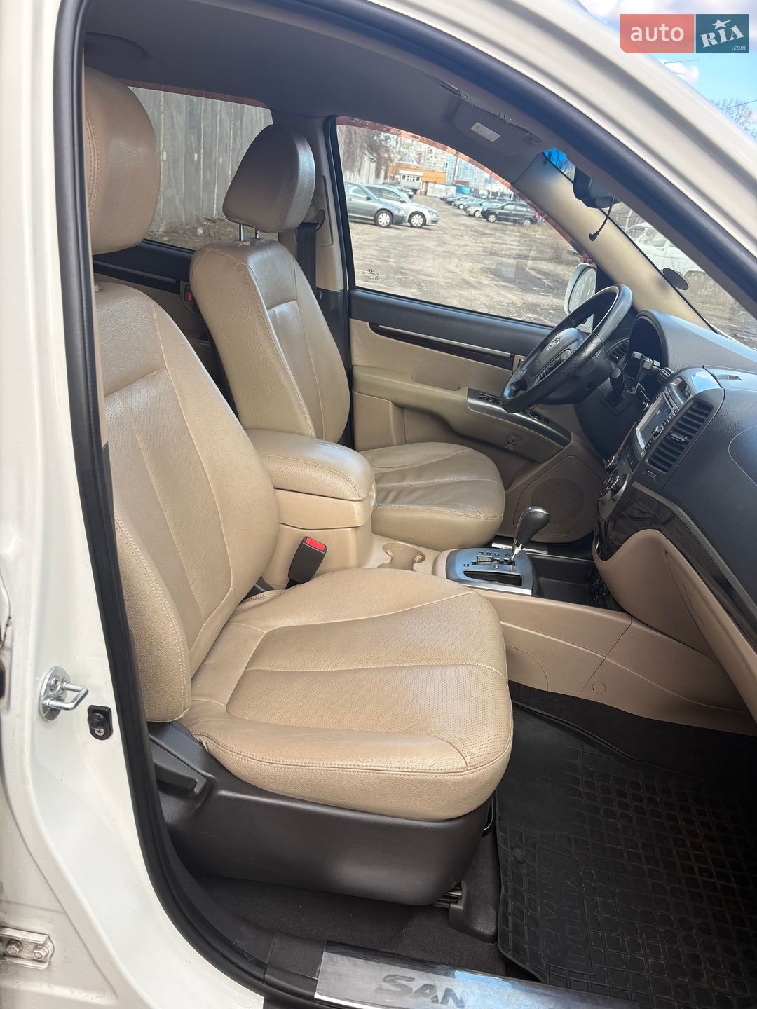 Hyundai Santa FE 2011 VIN KMHSH81BBBU712138 фото оголошення 24 з 28