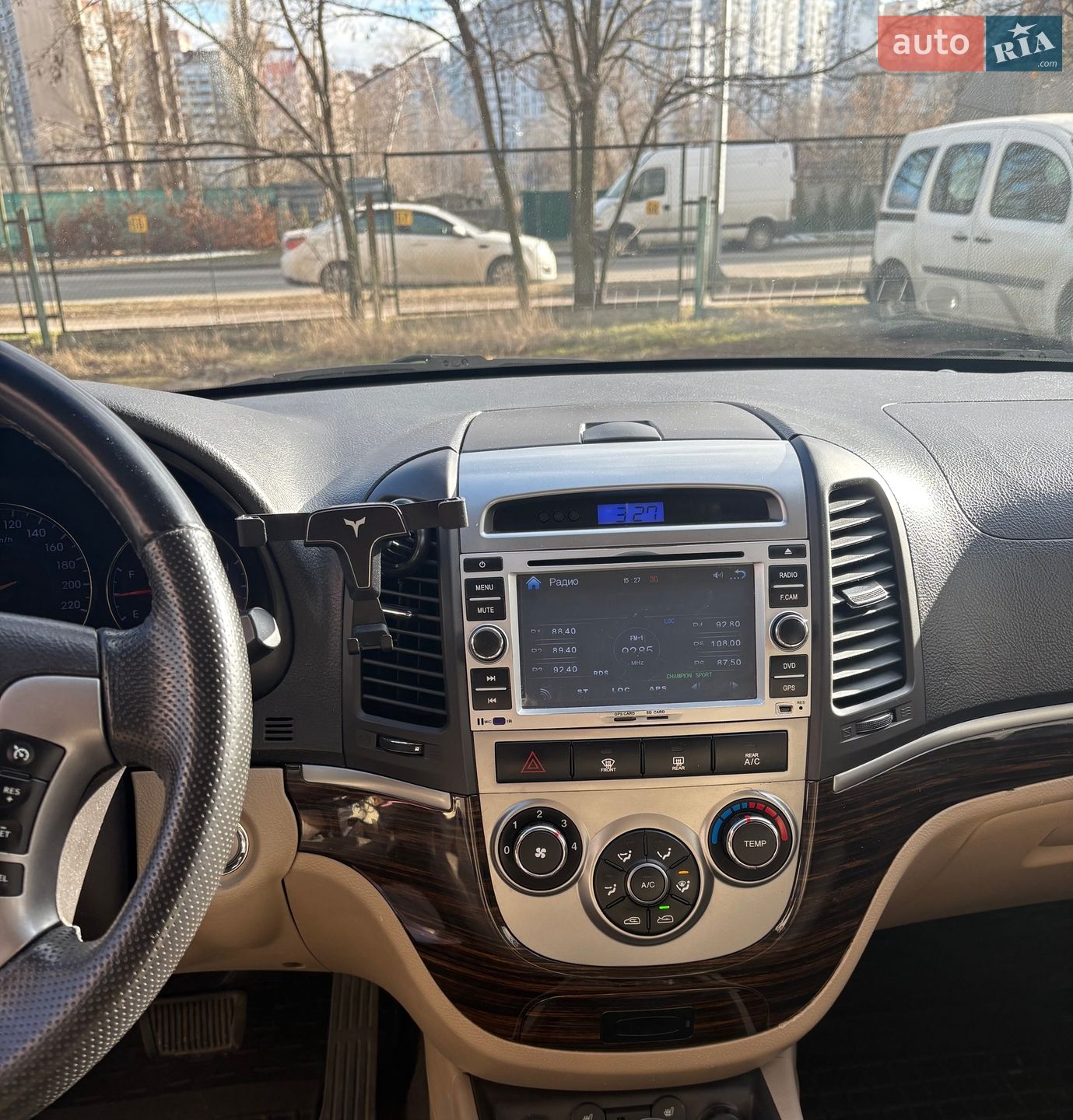 Hyundai Santa FE 2011 VIN KMHSH81BBBU712138 фото оголошення 25 з 28