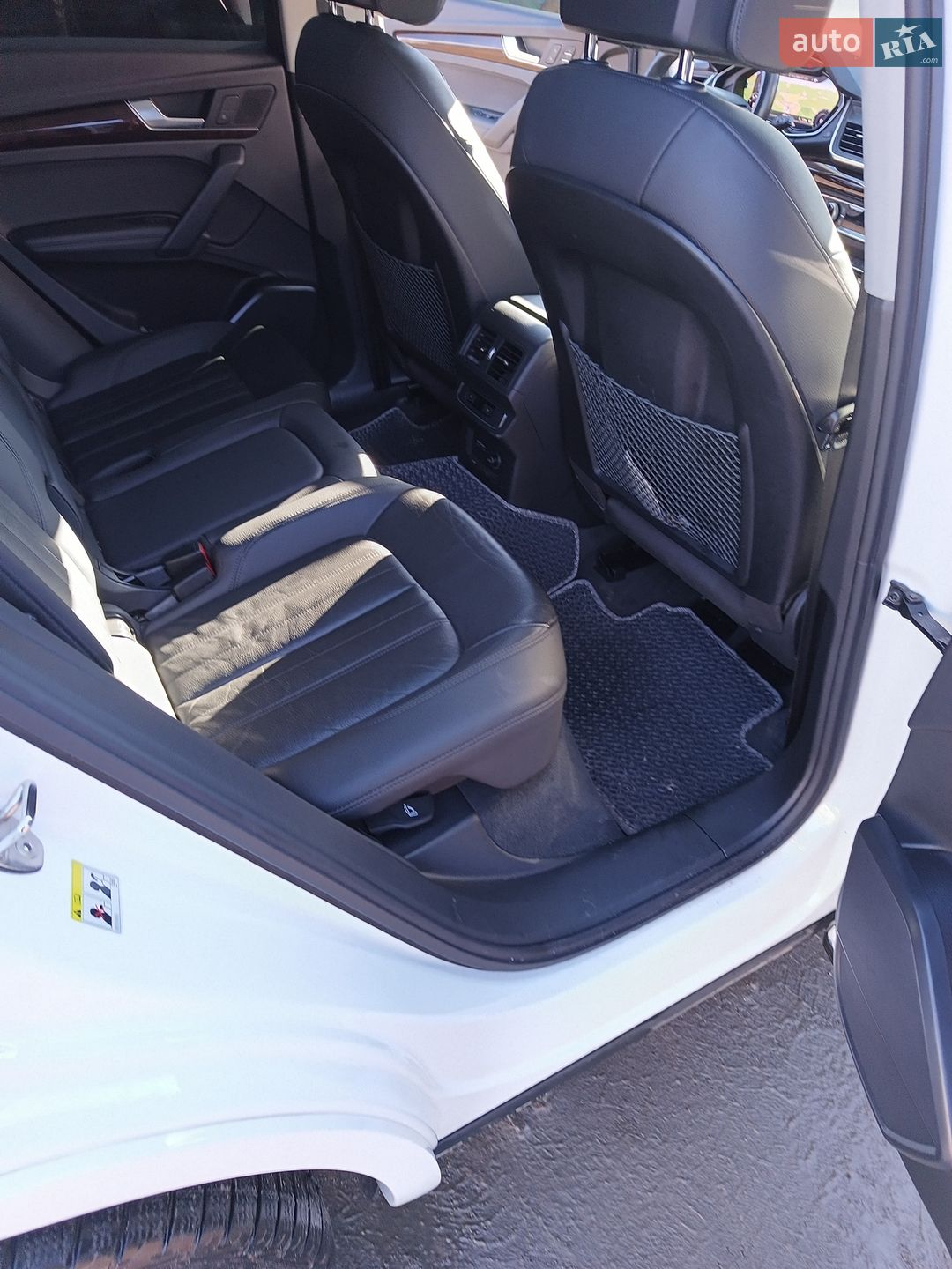 Audi Q5 2020 VIN WA1BNAFY2L2054786 фото оголошення 4 з 22