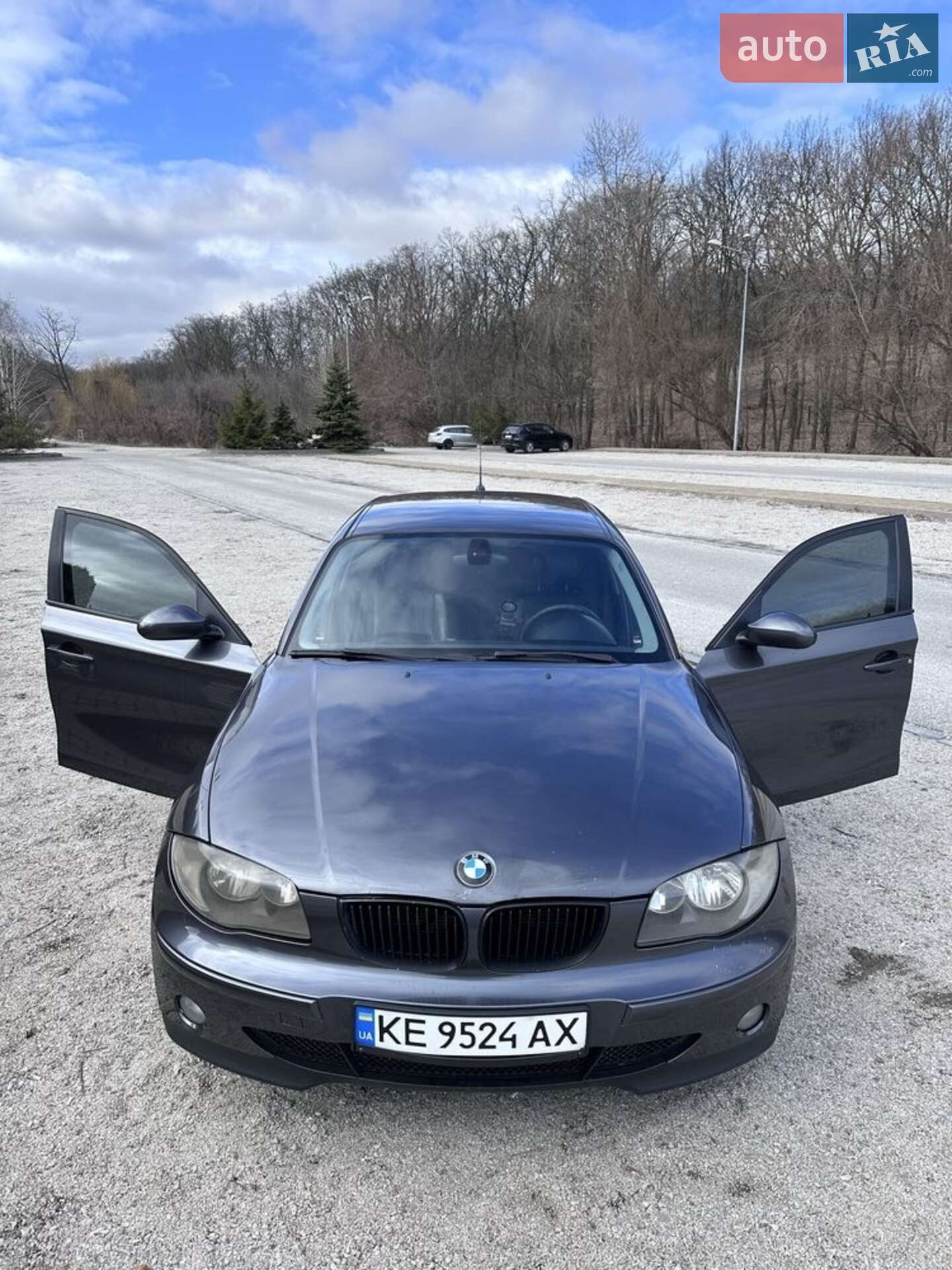 BMW 1 Series 2004 VIN WBAUG51070JU07099 фото оголошення 12 з 24