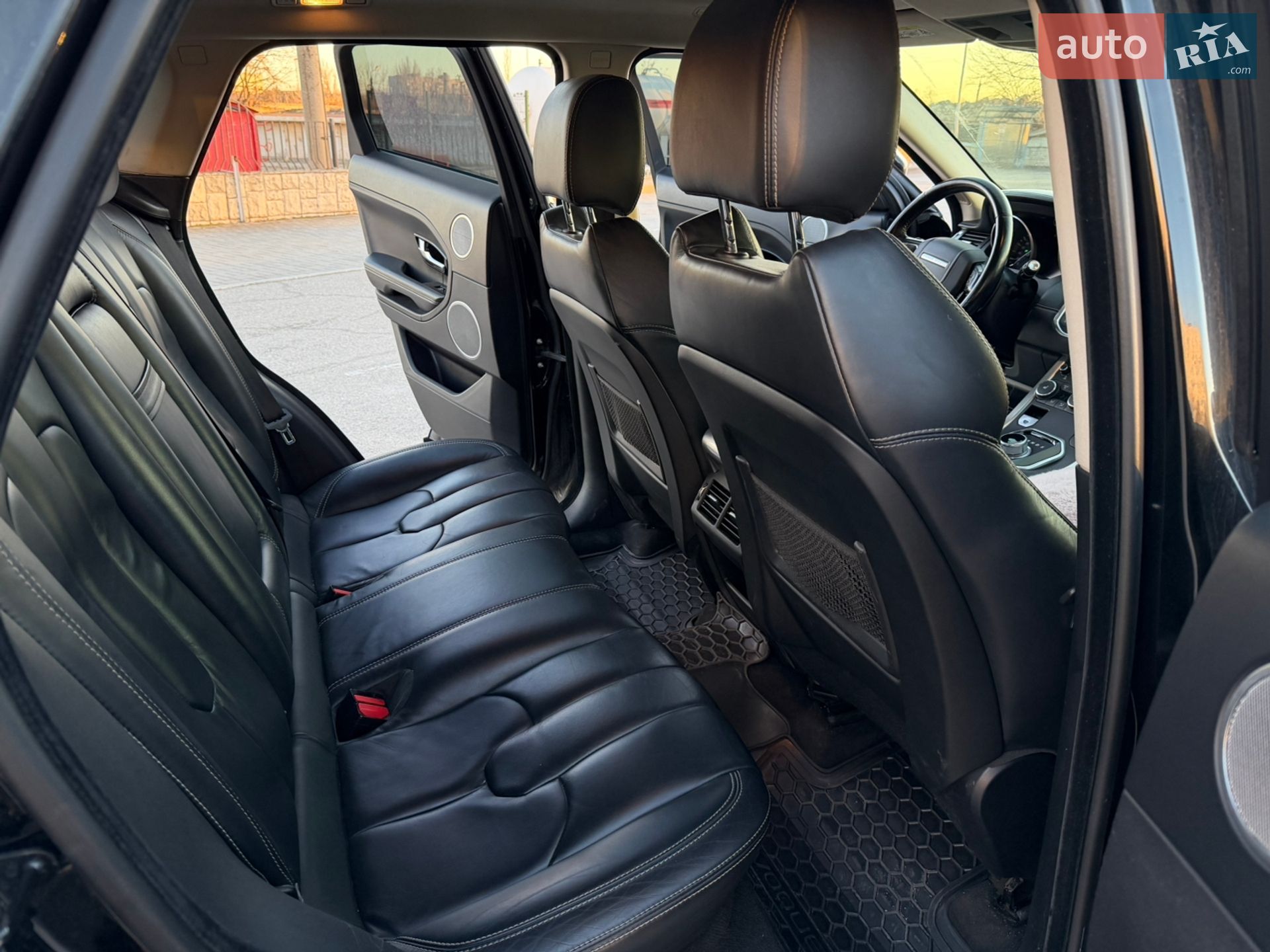 Land Rover Range Rover Evoque 2012 VIN SALVA2BB9CH677799 фото оголошення 12 з 27