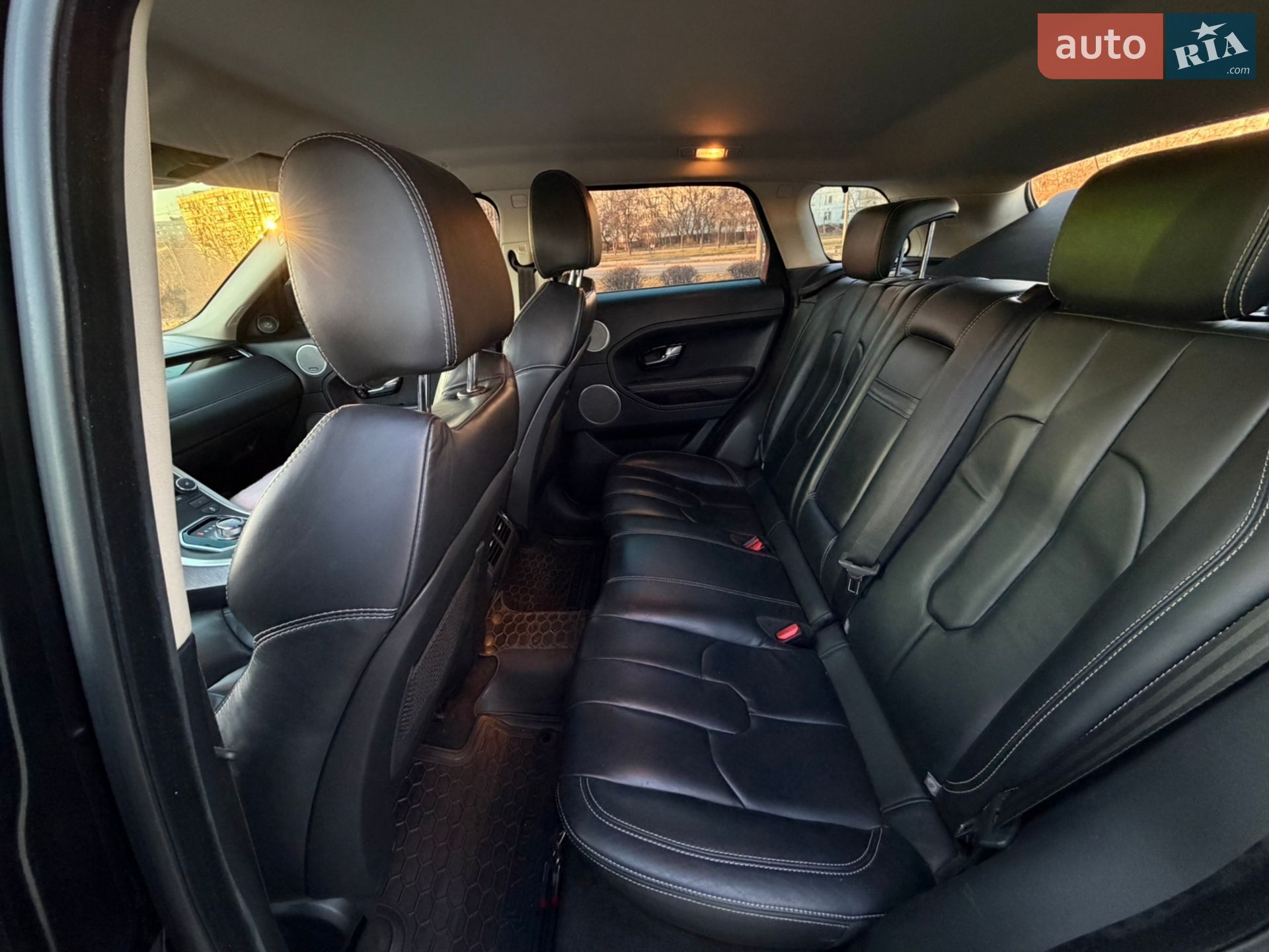 Land Rover Range Rover Evoque 2012 VIN SALVA2BB9CH677799 фото оголошення 13 з 27