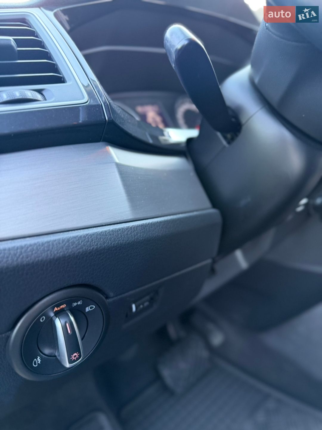 Volkswagen Multivan 2018 VIN WV2ZZZ7HZHH128252 фото оголошення 19 з 82