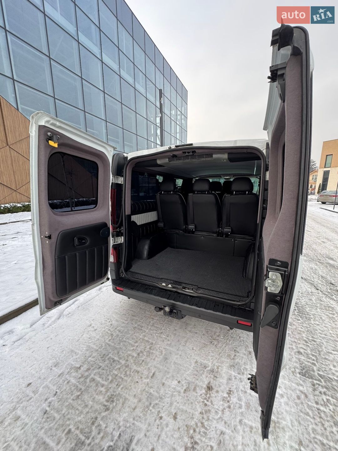 Renault Trafic 2019 VIN VF1FL000862492533 фото оголошення 3 з 7