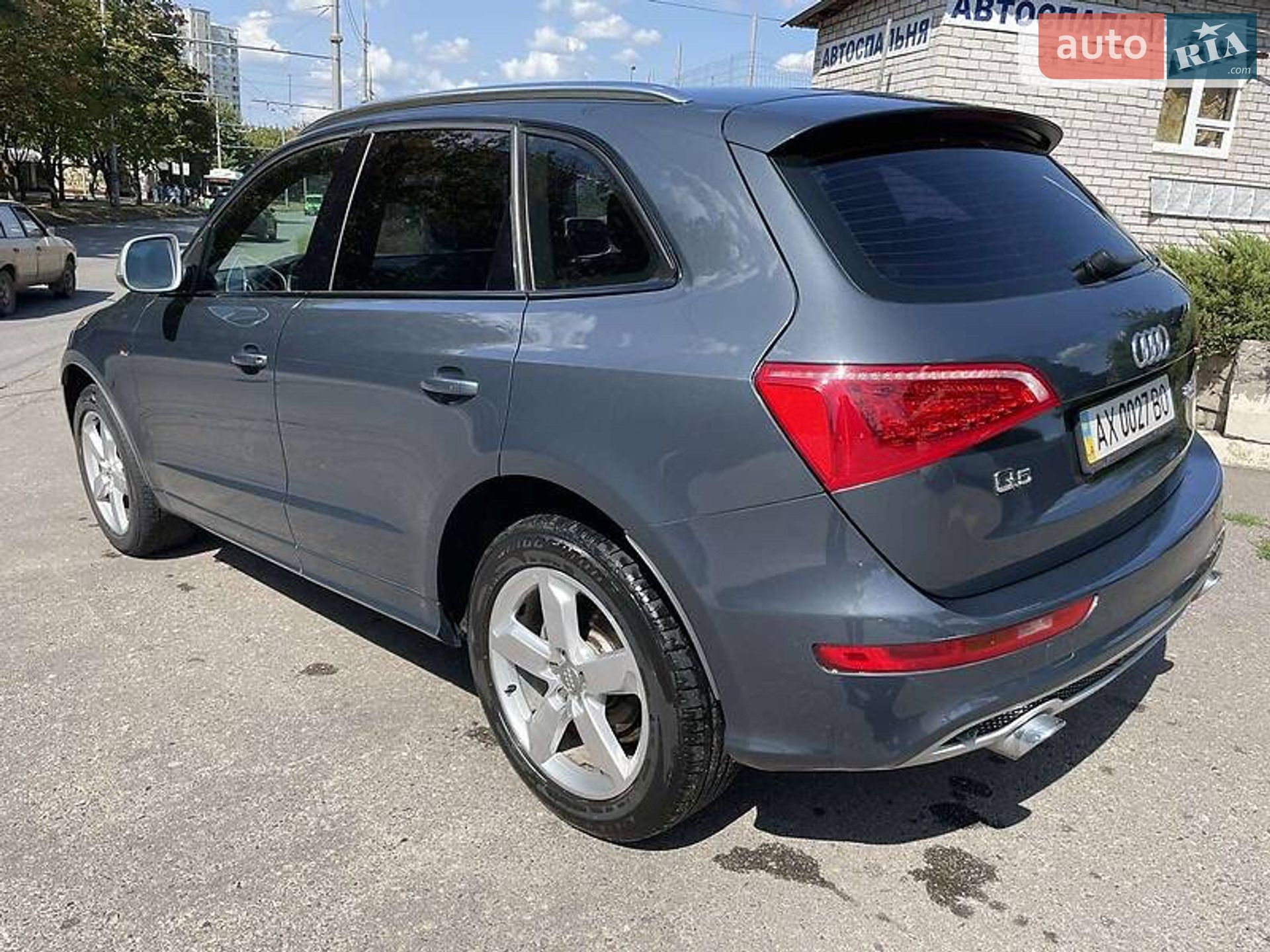 Audi Q5 2010 VIN WAUZZZ8RXAA106842 фото оголошення 4 з 5
