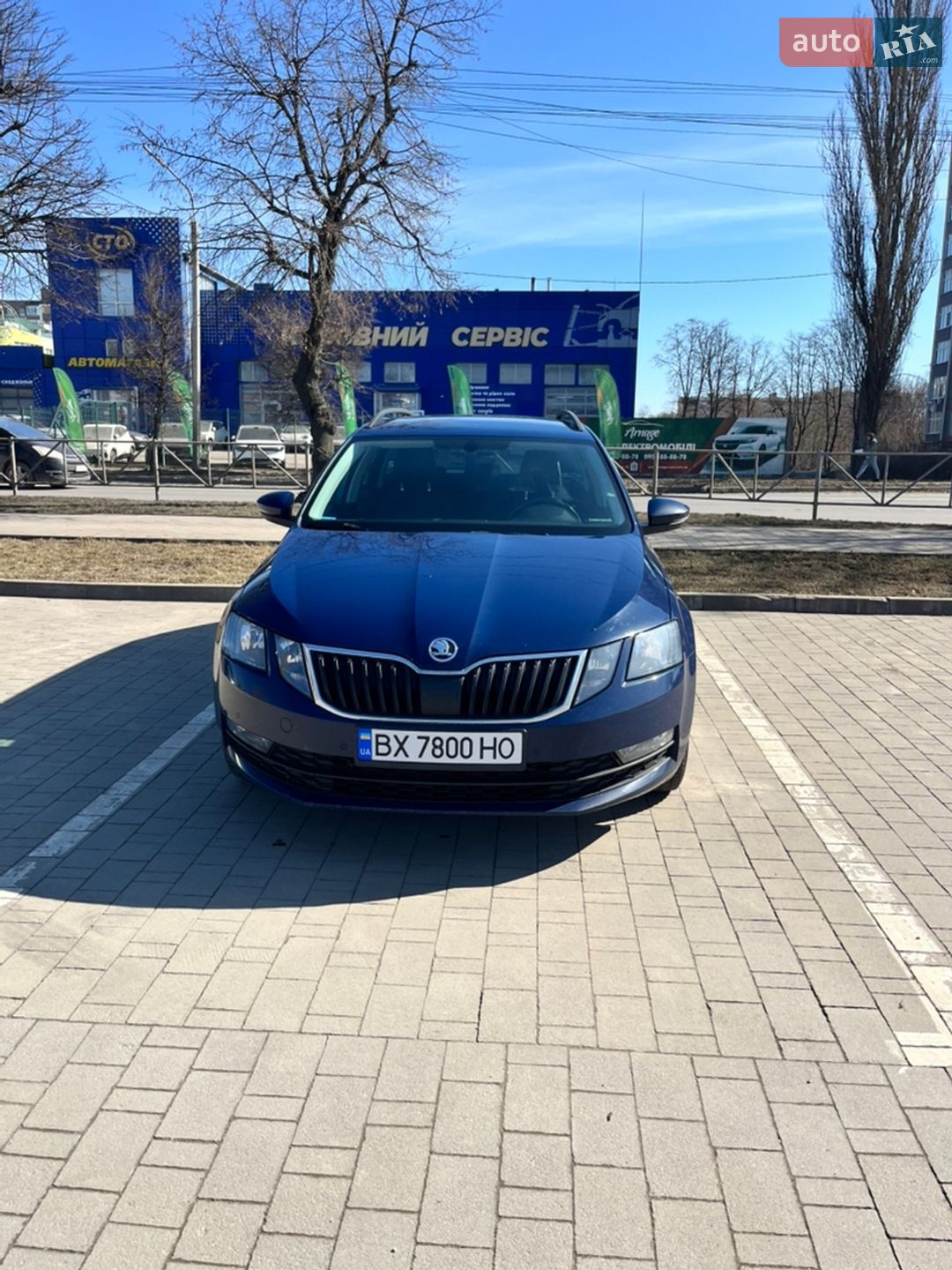 Skoda Octavia 2017 VIN TMBJJ9NE2J0199354 фото оголошення 3 з 12