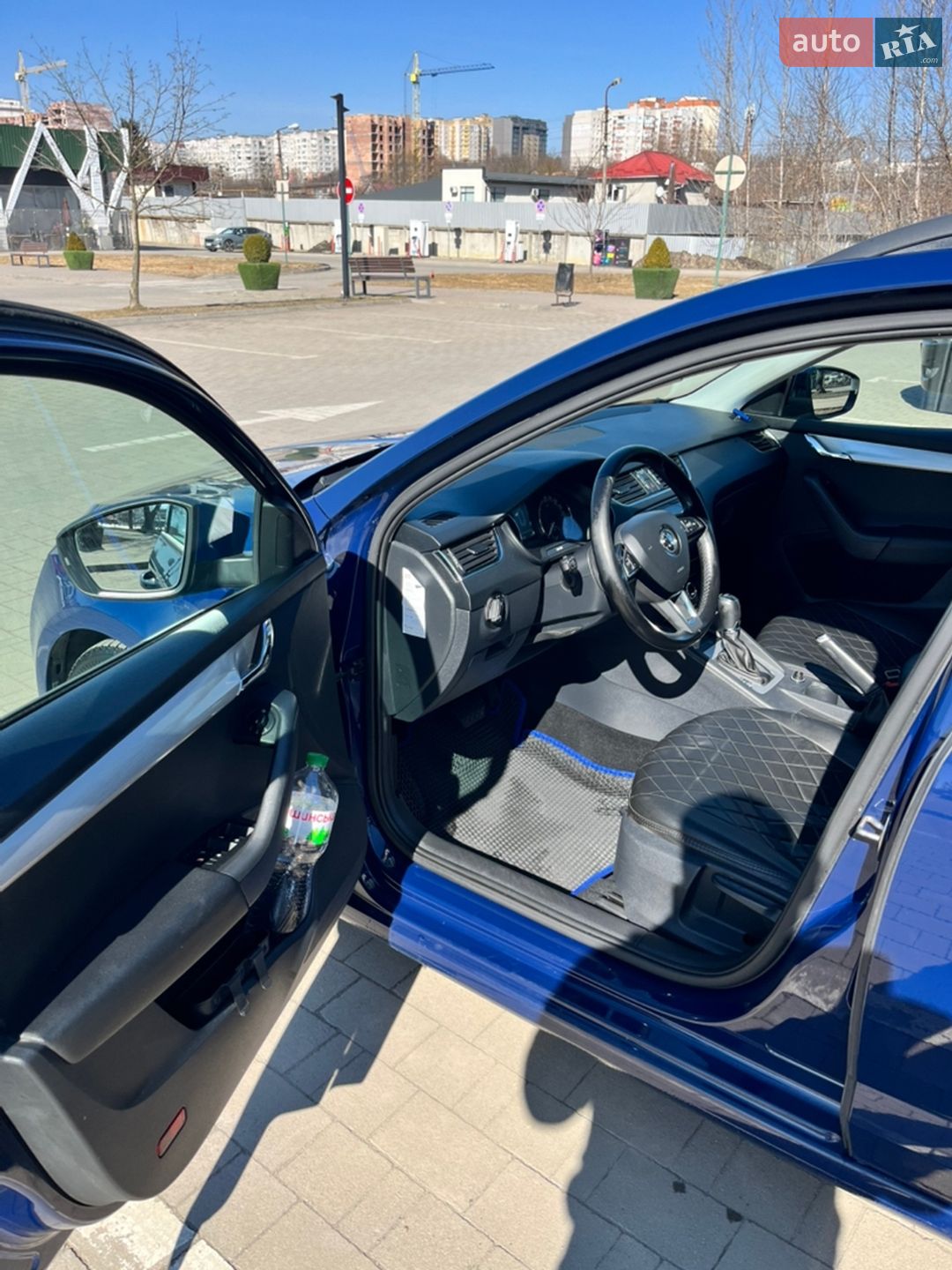 Skoda Octavia 2017 VIN TMBJJ9NE2J0199354 фото оголошення 5 з 12