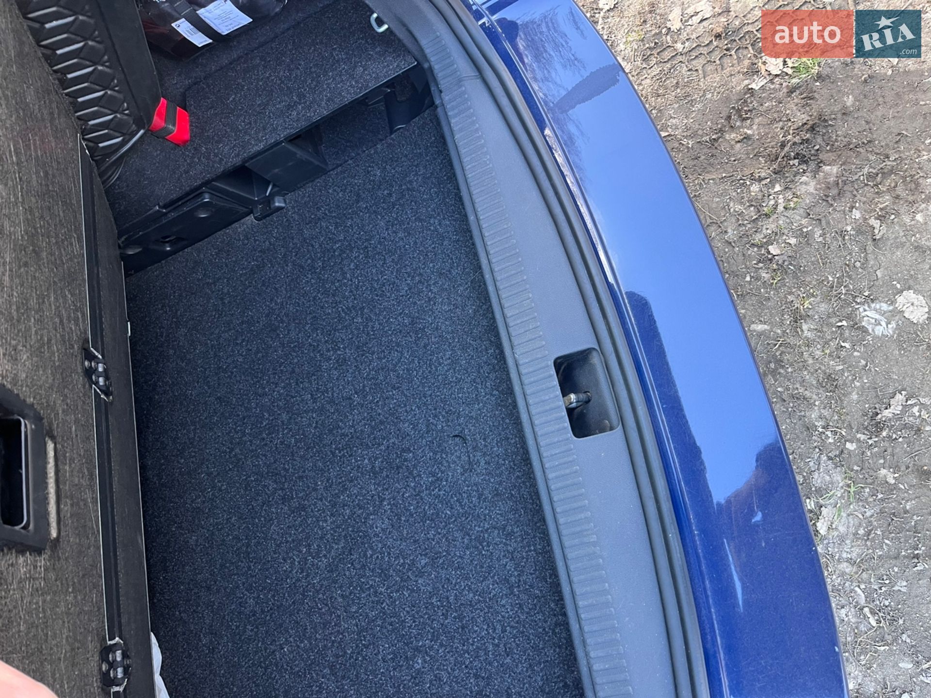 Skoda Octavia 2017 VIN TMBJJ9NE2J0199354 фото оголошення 12 з 12