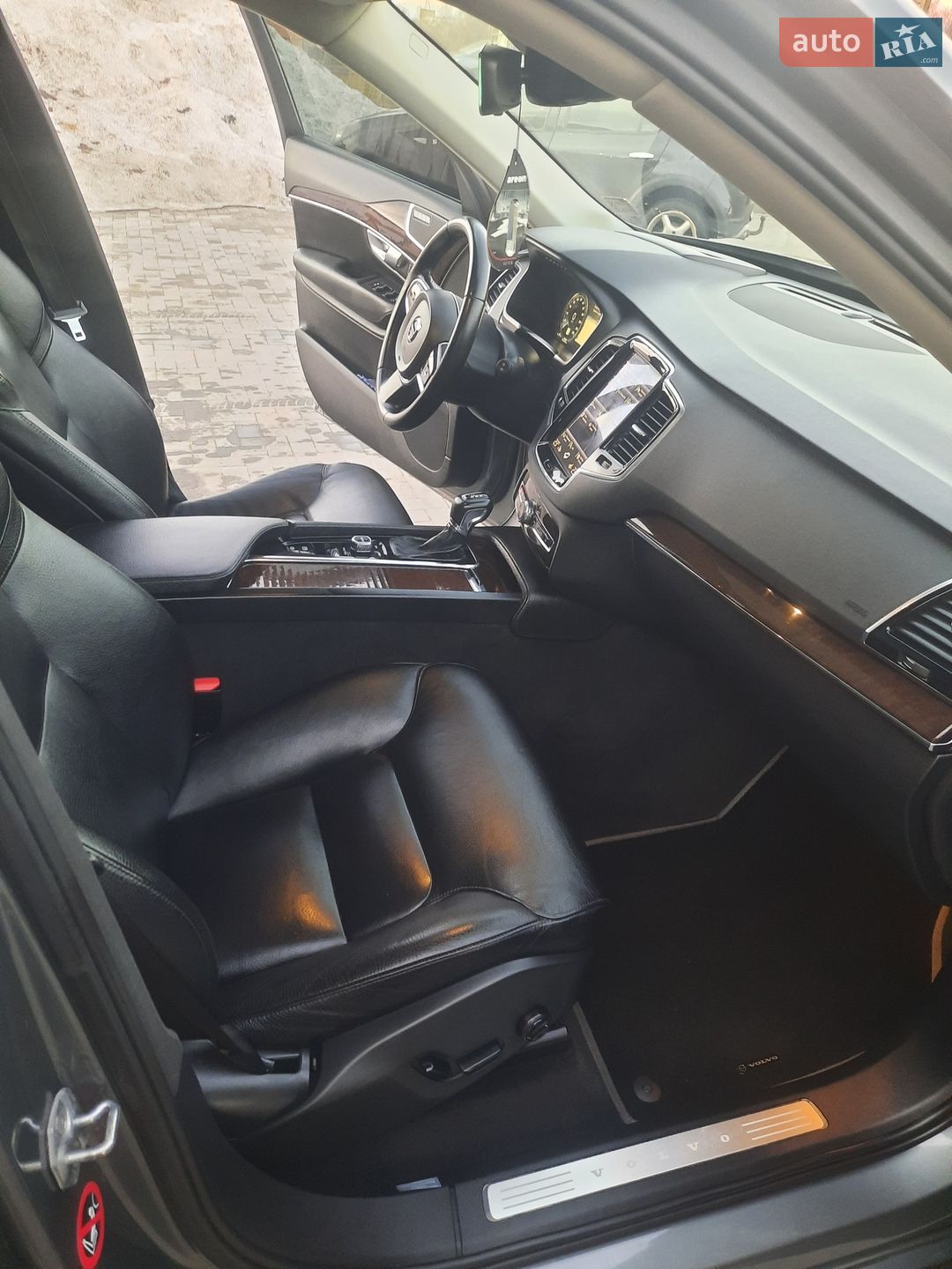 Volvo XC90 2015 VIN YV4A22PK3G1021332 фото оголошення 12 з 12