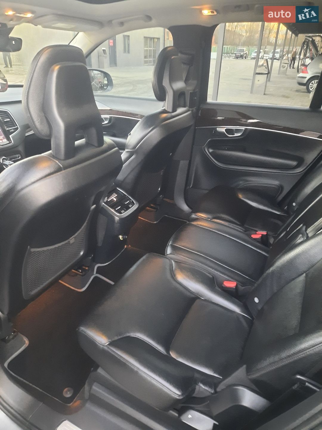 Volvo XC90 2015 VIN YV4A22PK3G1021332 фото оголошення 9 з 12