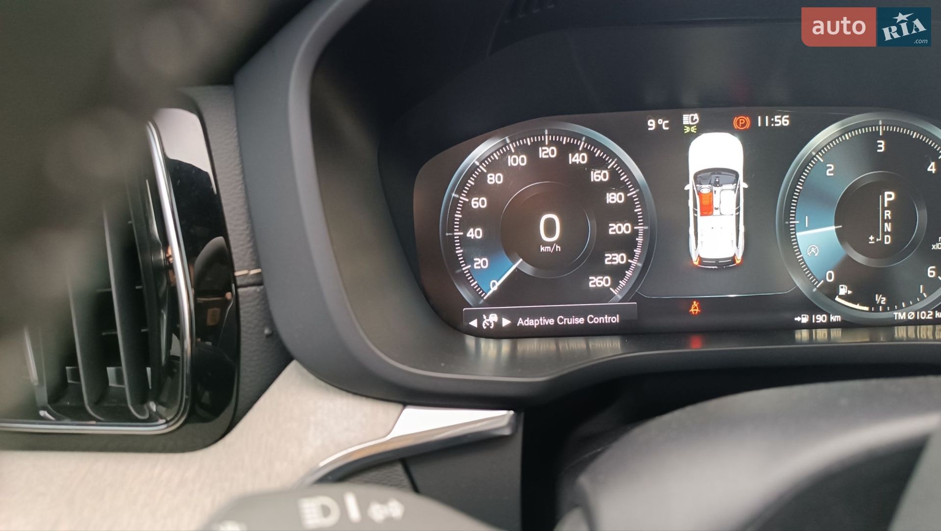 Volvo XC60 2019 VIN YV1UZ68TCK1338901 фото оголошення 9 з 49