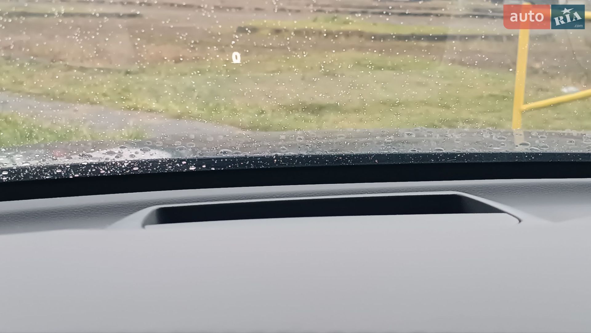 Volvo XC60 2019 VIN YV1UZ68TCK1338901 фото оголошення 24 з 49