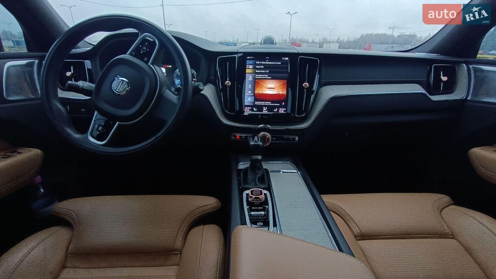 Volvo XC60 2019 VIN YV1UZ68TCK1338901 фото оголошення 31 з 49