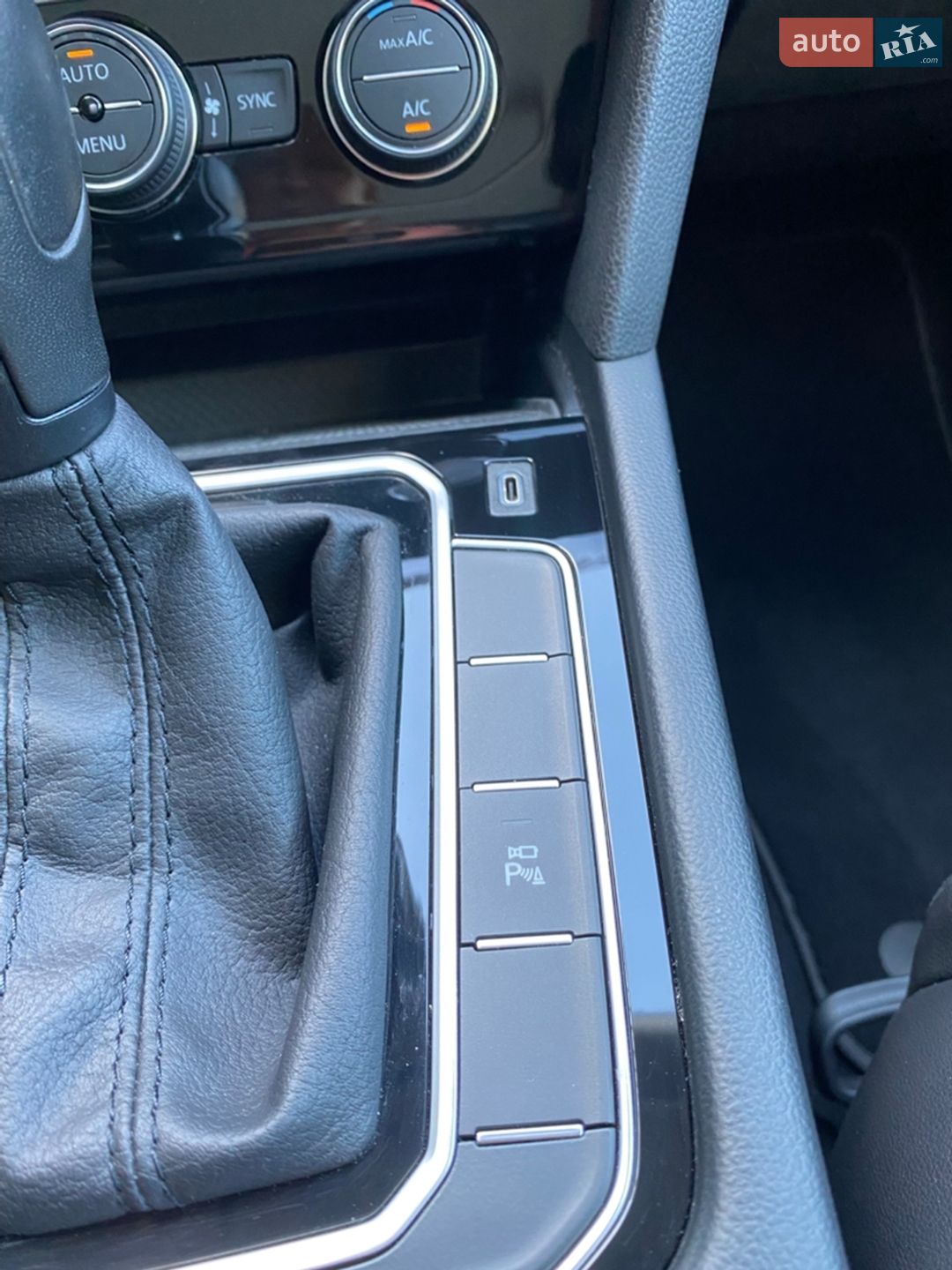 Volkswagen Passat 2020 VIN WVWZZZ3CZLE107826 фото оголошення 29 з 44