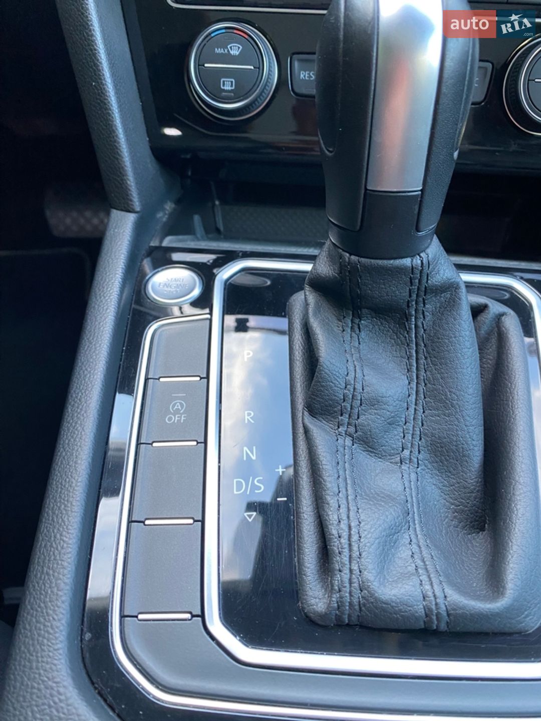 Volkswagen Passat 2020 VIN WVWZZZ3CZLE107826 фото оголошення 30 з 44