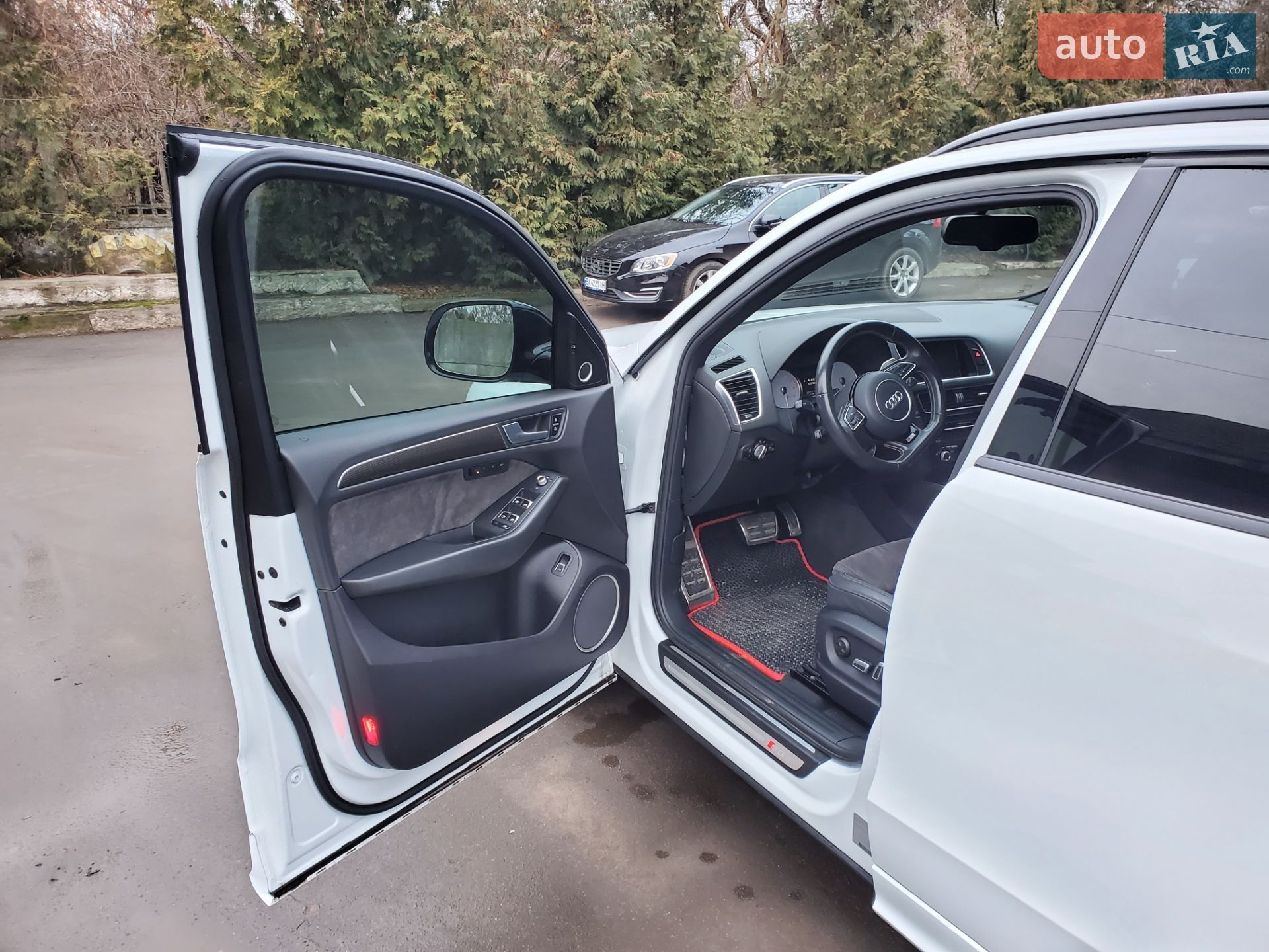 Audi SQ5 2016 VIN WA1CCAFP5HA020761 фото оголошення 31 з 41