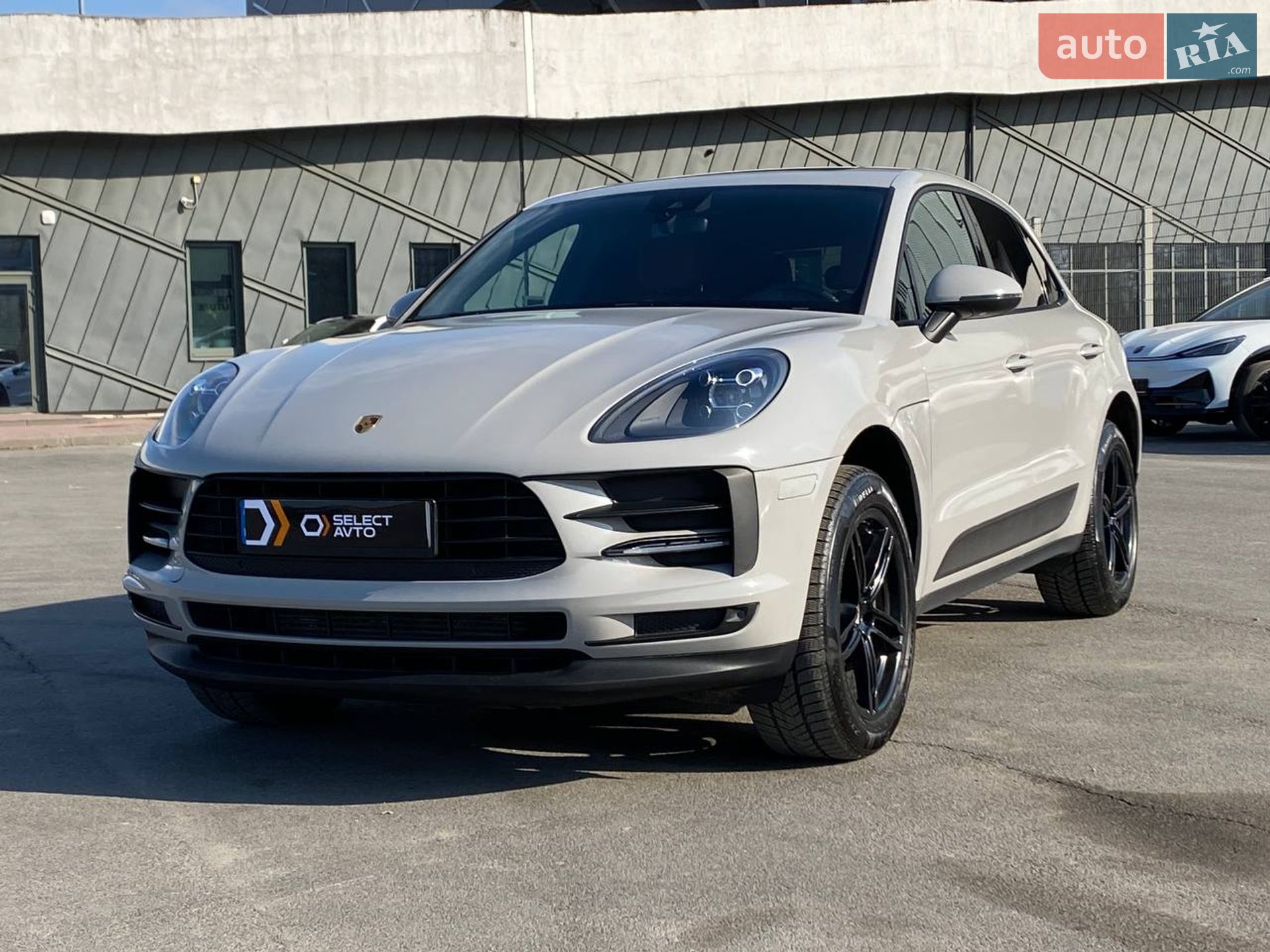 Porsche Macan 2020 VIN WP1AA2A55MLB01996 фото оголошення 10 з 23