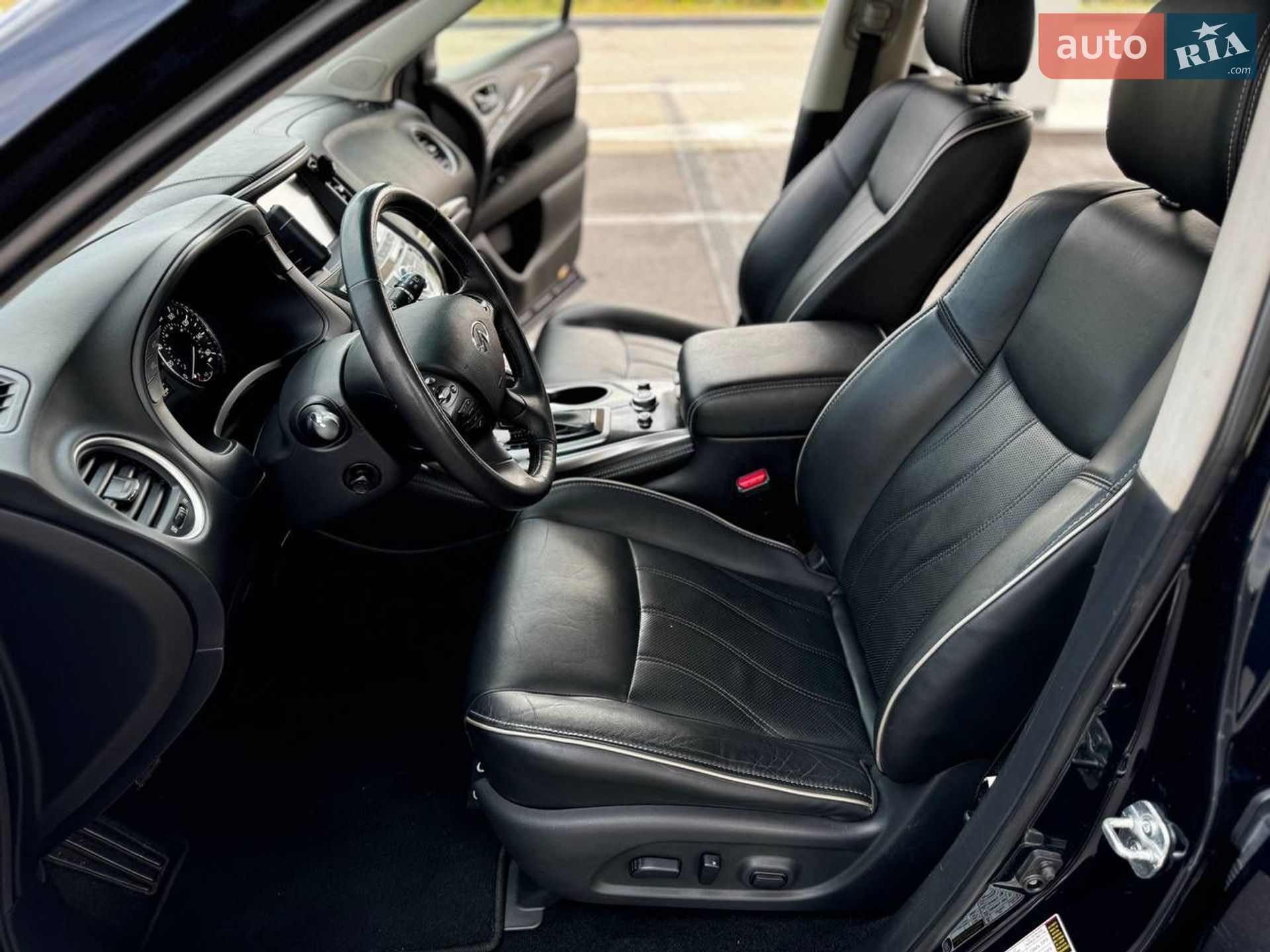 Infiniti QX60 2019 VIN 5N1DL0MM7LC500130 фото оголошення 10 з 21