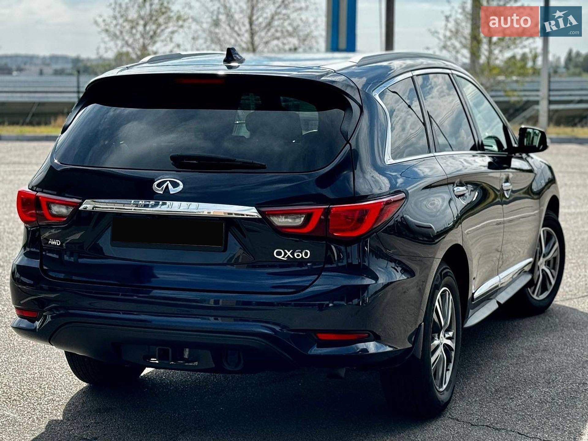 Infiniti QX60 2019 VIN 5N1DL0MM7LC500130 фото оголошення 9 з 21