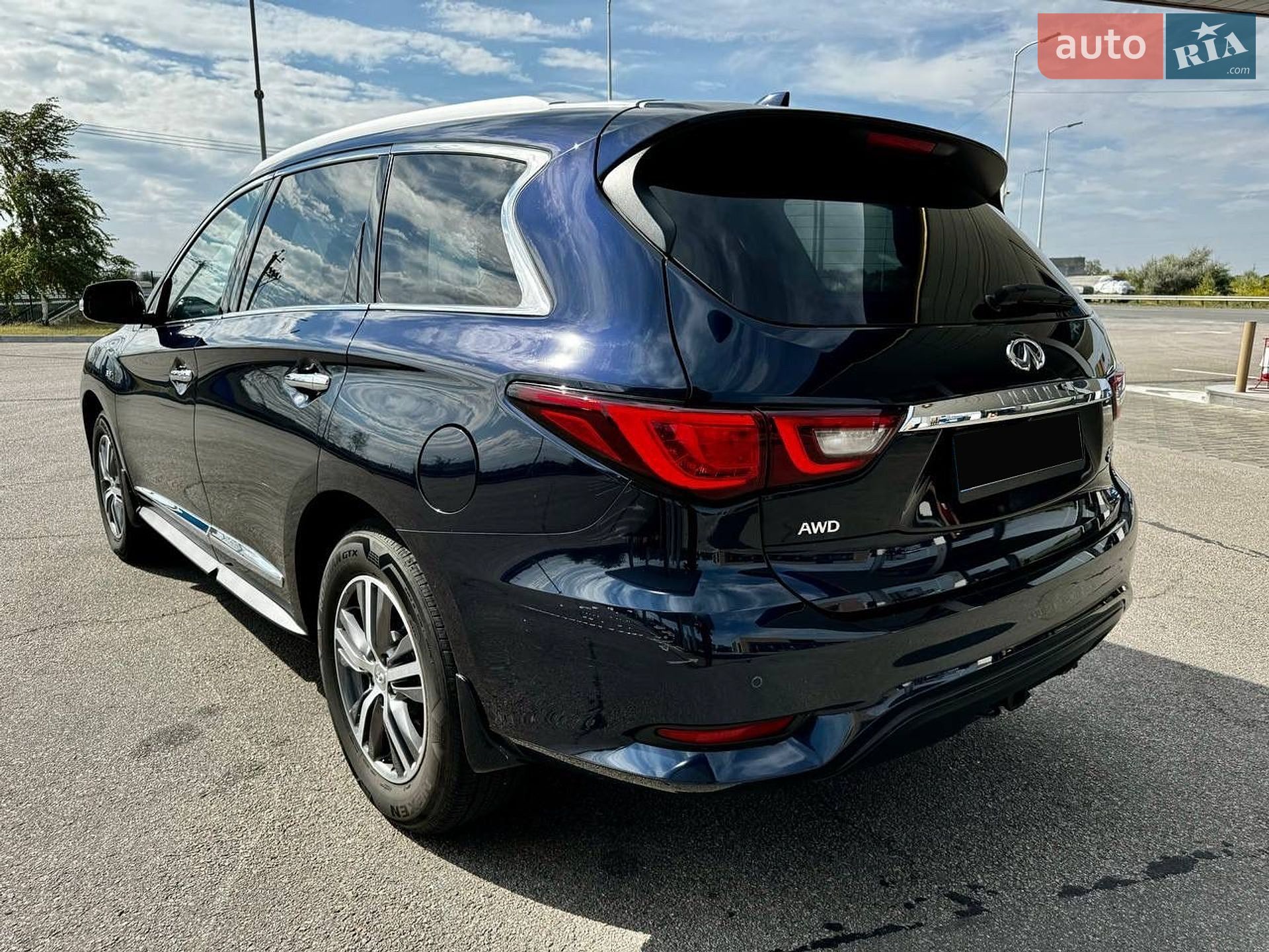 Infiniti QX60 2019 VIN 5N1DL0MM7LC500130 фото оголошення 4 з 21
