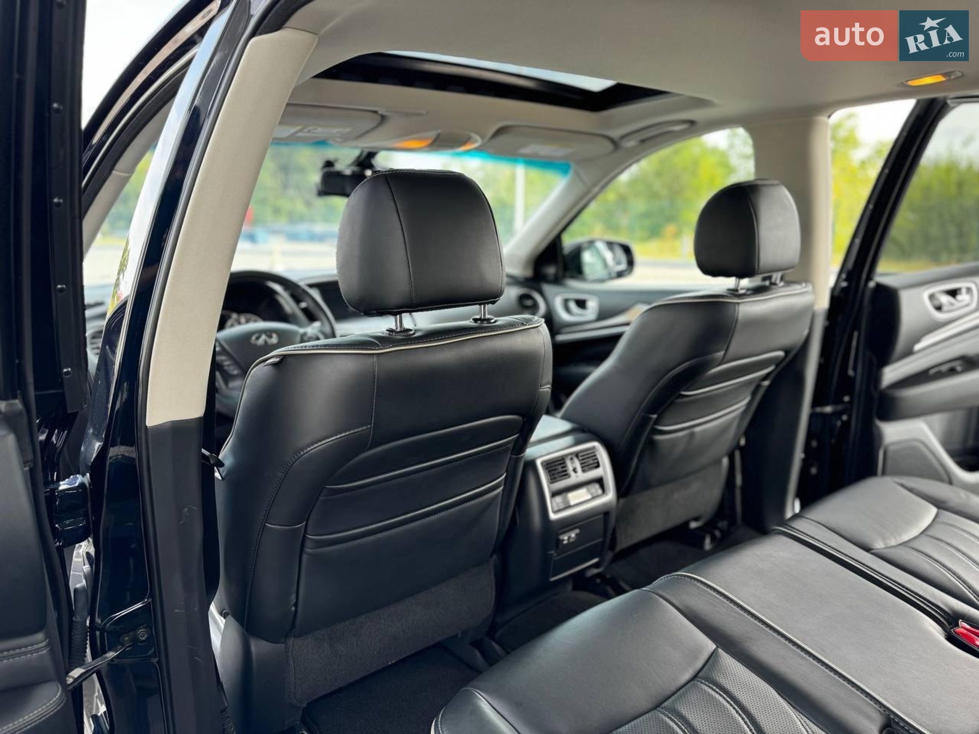 Infiniti QX60 2019 VIN 5N1DL0MM7LC500130 фото оголошення 17 з 21