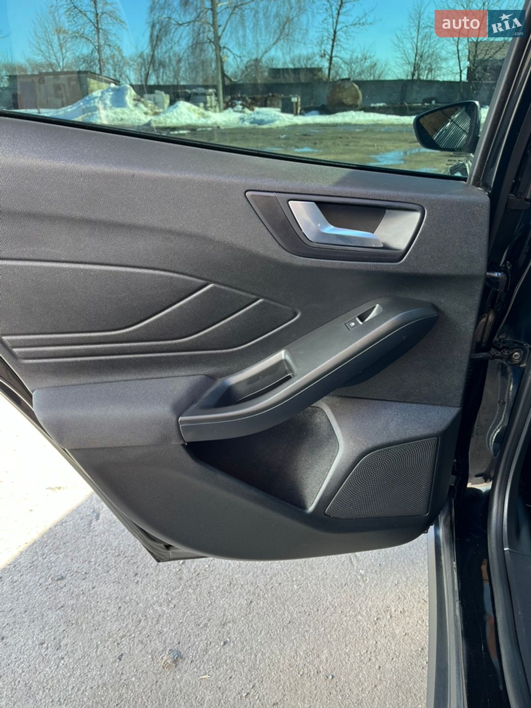 Ford Focus 2019 VIN WF0PXXGCHPKT03657 фото оголошення 7 з 26