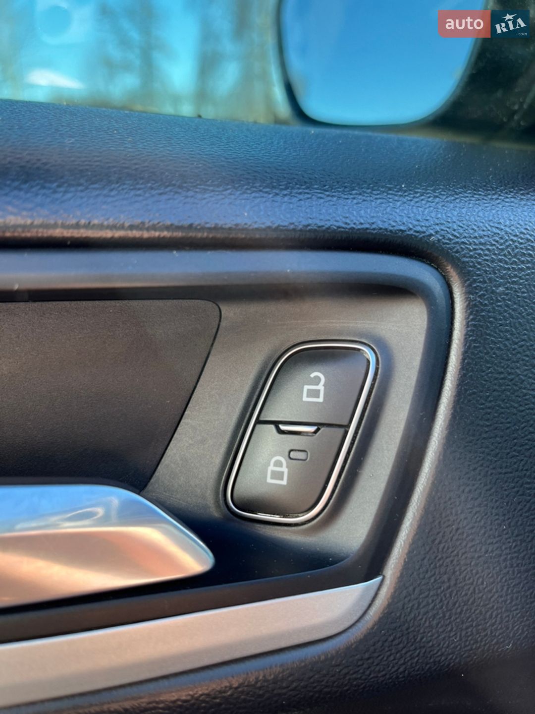Ford Focus 2019 VIN WF0PXXGCHPKT03657 фото оголошення 11 з 26
