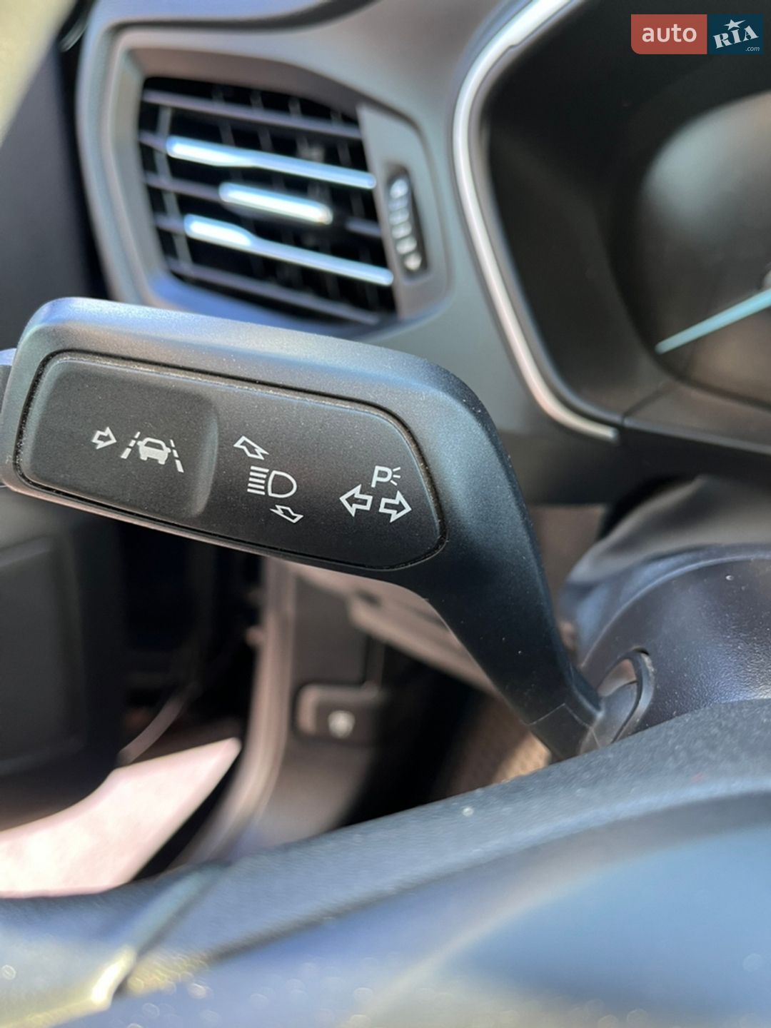 Ford Focus 2019 VIN WF0PXXGCHPKT03657 фото оголошення 22 з 26