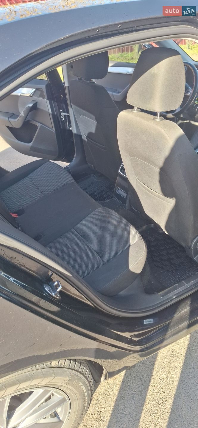 Skoda Octavia 2013 VIN Y6UAD2NE8EB006343 фото оголошення 8 з 16