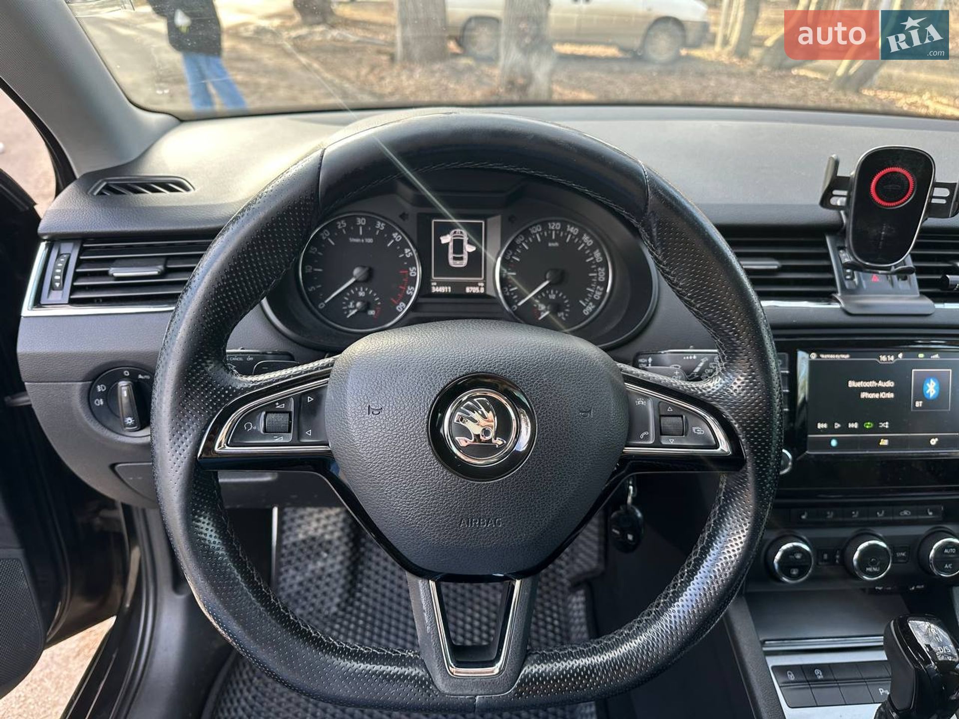 Skoda Octavia 2015 VIN TMBJG7NE6G0078547 фото оголошення 12 з 15