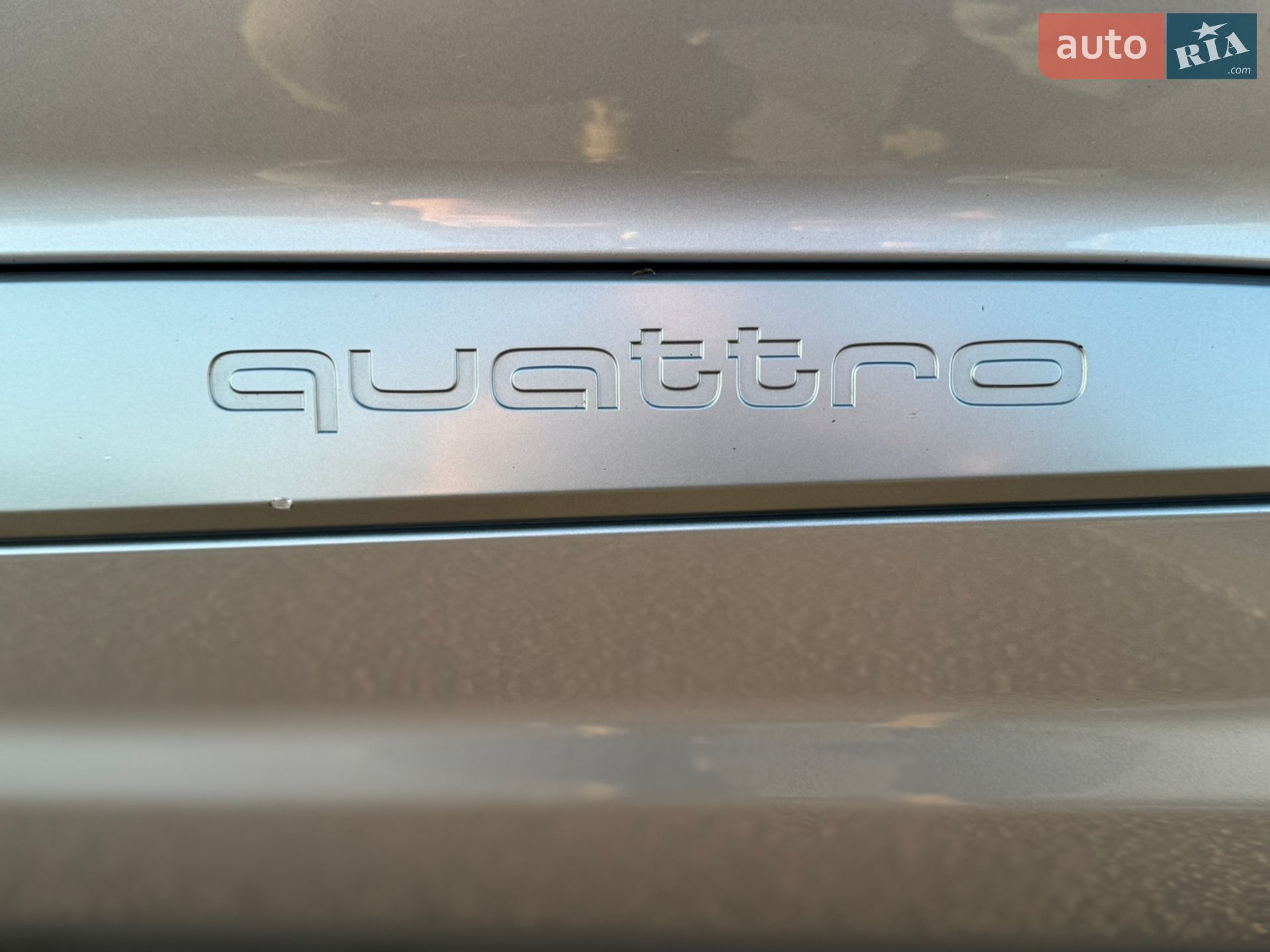 Audi Q7 2017 VIN WA1LAAF77JD003924 фото оголошення 4 з 27