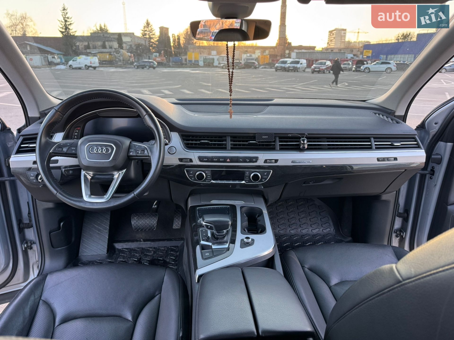 Audi Q7 2017 VIN WA1LAAF77JD003924 фото оголошення 15 з 27