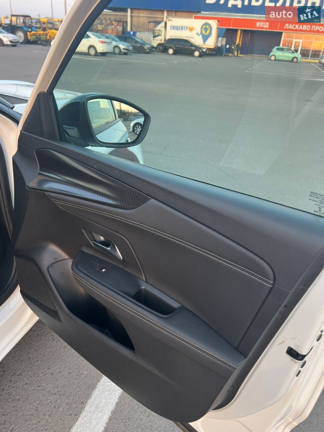 Opel Mokka-e 2022 VIN VXKUKZKXZNW065234 фото оголошення 10 з 47