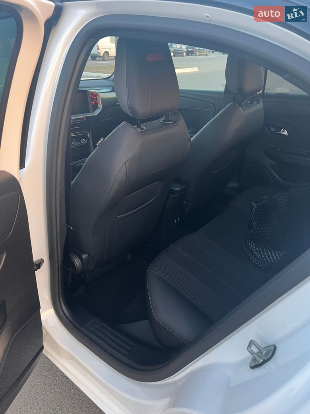 Opel Mokka-e 2022 VIN VXKUKZKXZNW065234 фото оголошення 19 з 47