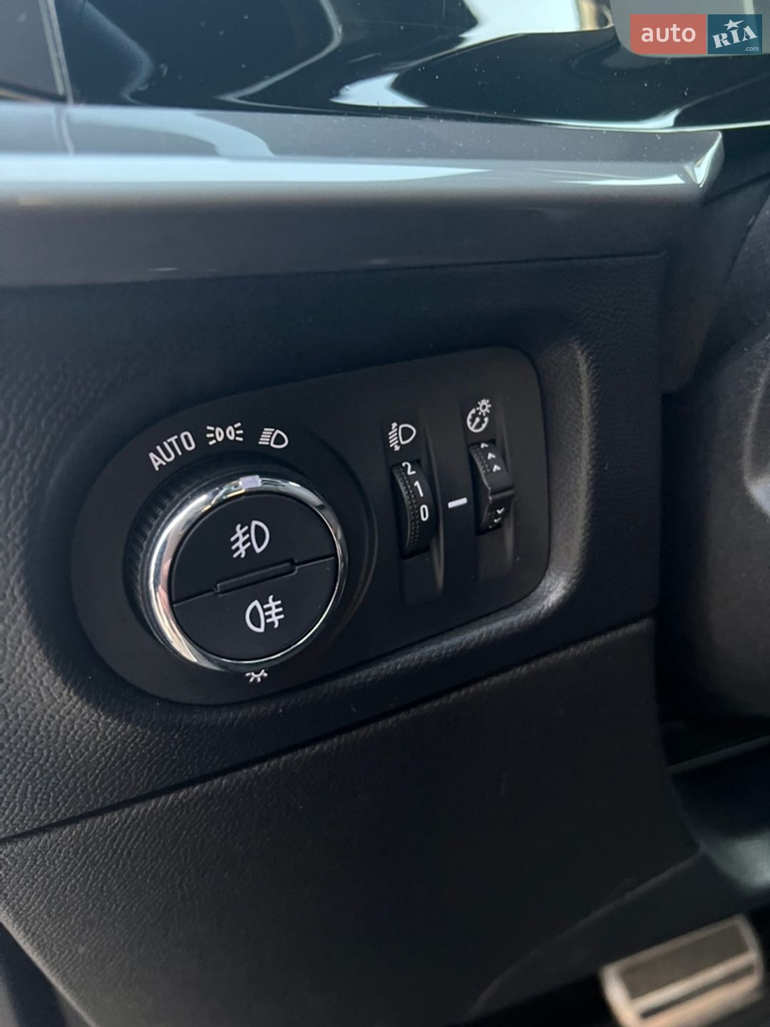 Opel Mokka-e 2022 VIN VXKUKZKXZNW065234 фото оголошення 28 з 47