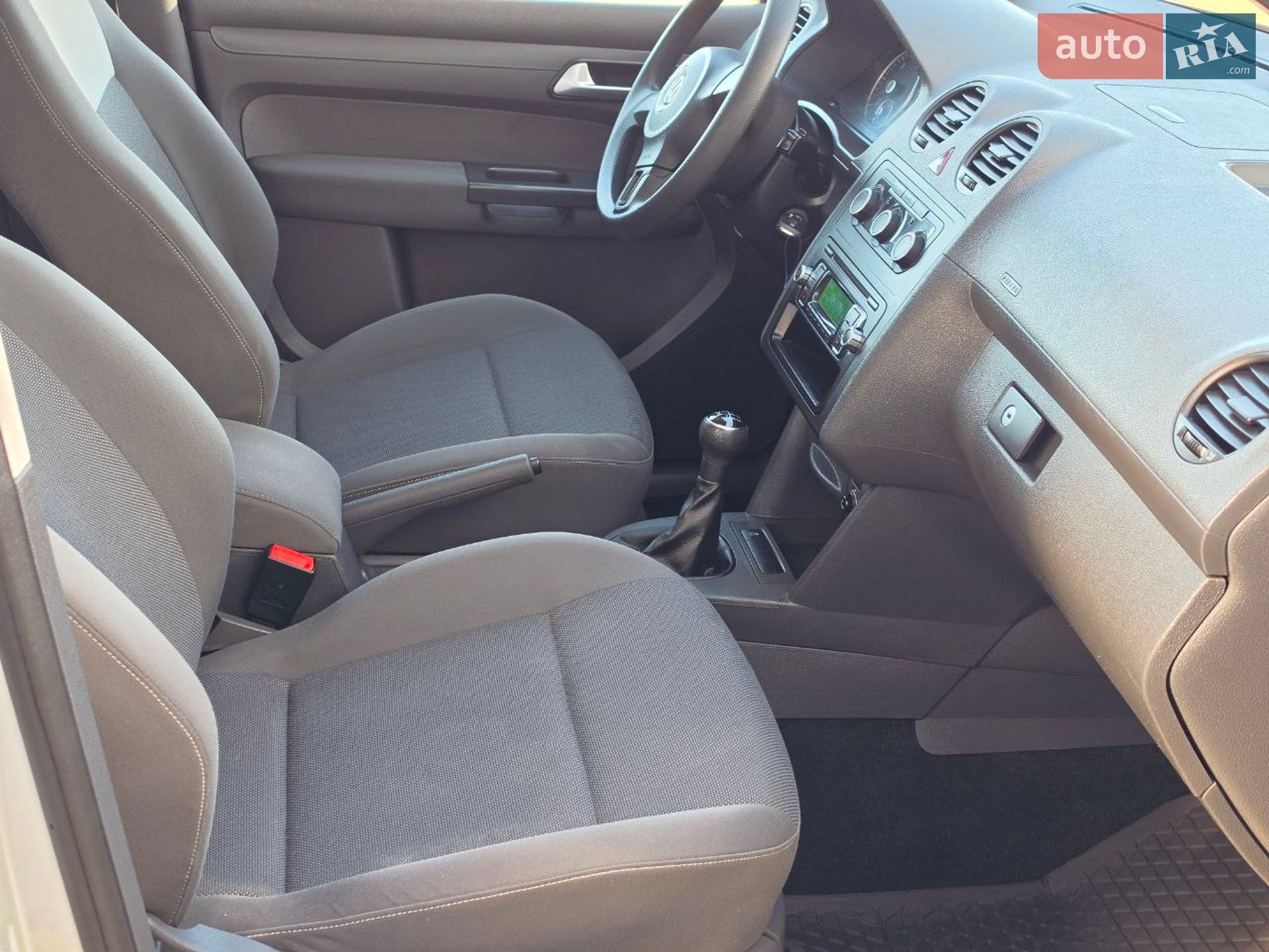 Volkswagen Caddy 2011 VIN WV2ZZZ2KZCX064239 фото оголошення 32 з 49
