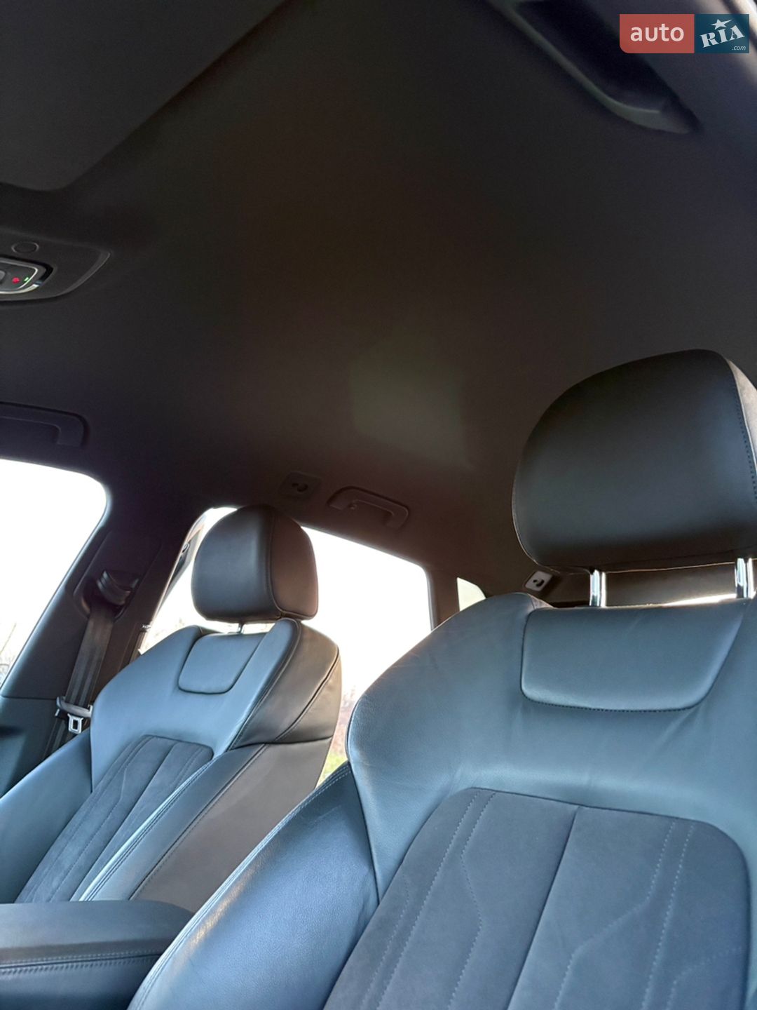 Audi e-tron 2019 VIN WAUZZZGE8KB004014 фото оголошення 26 з 41