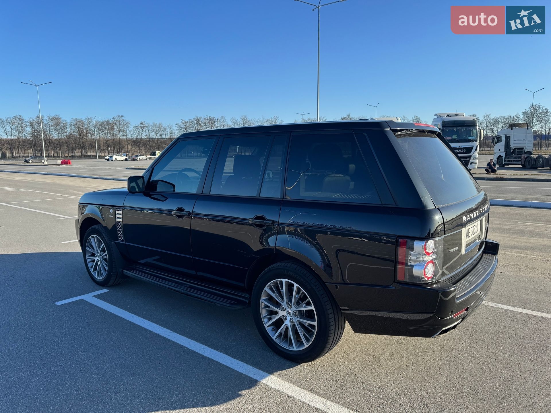 Land Rover Range Rover 2010 VIN SALLMAME4BA335481 фото оголошення 11 з 22