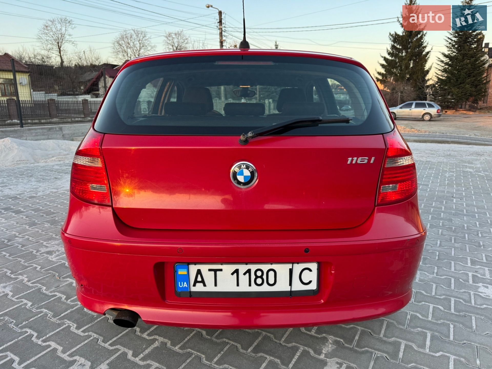BMW 1 Series 2008 VIN WBAUE31000E168529 фото оголошення 4 з 19