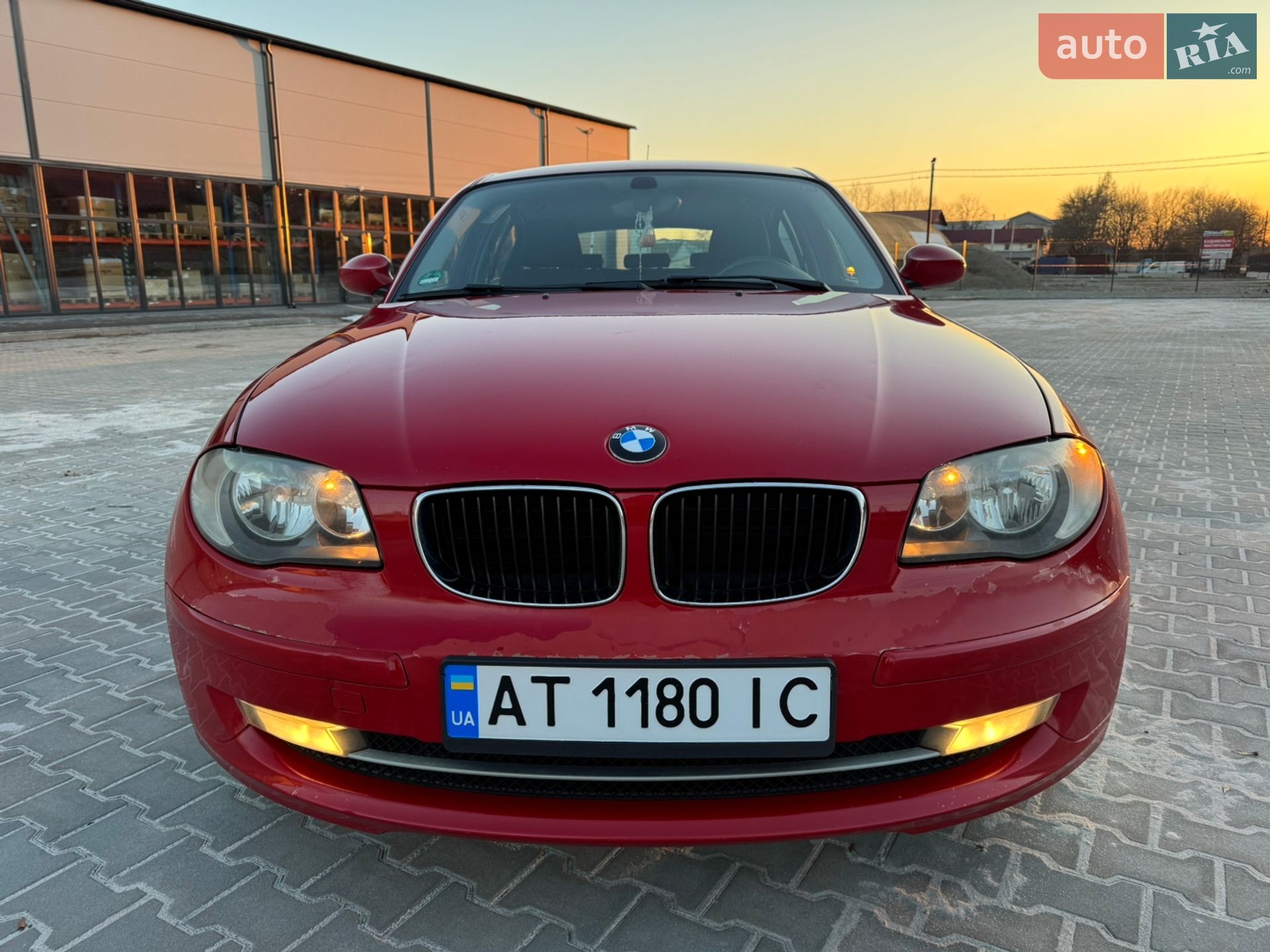 BMW 1 Series 2008 VIN WBAUE31000E168529 фото оголошення 8 з 19