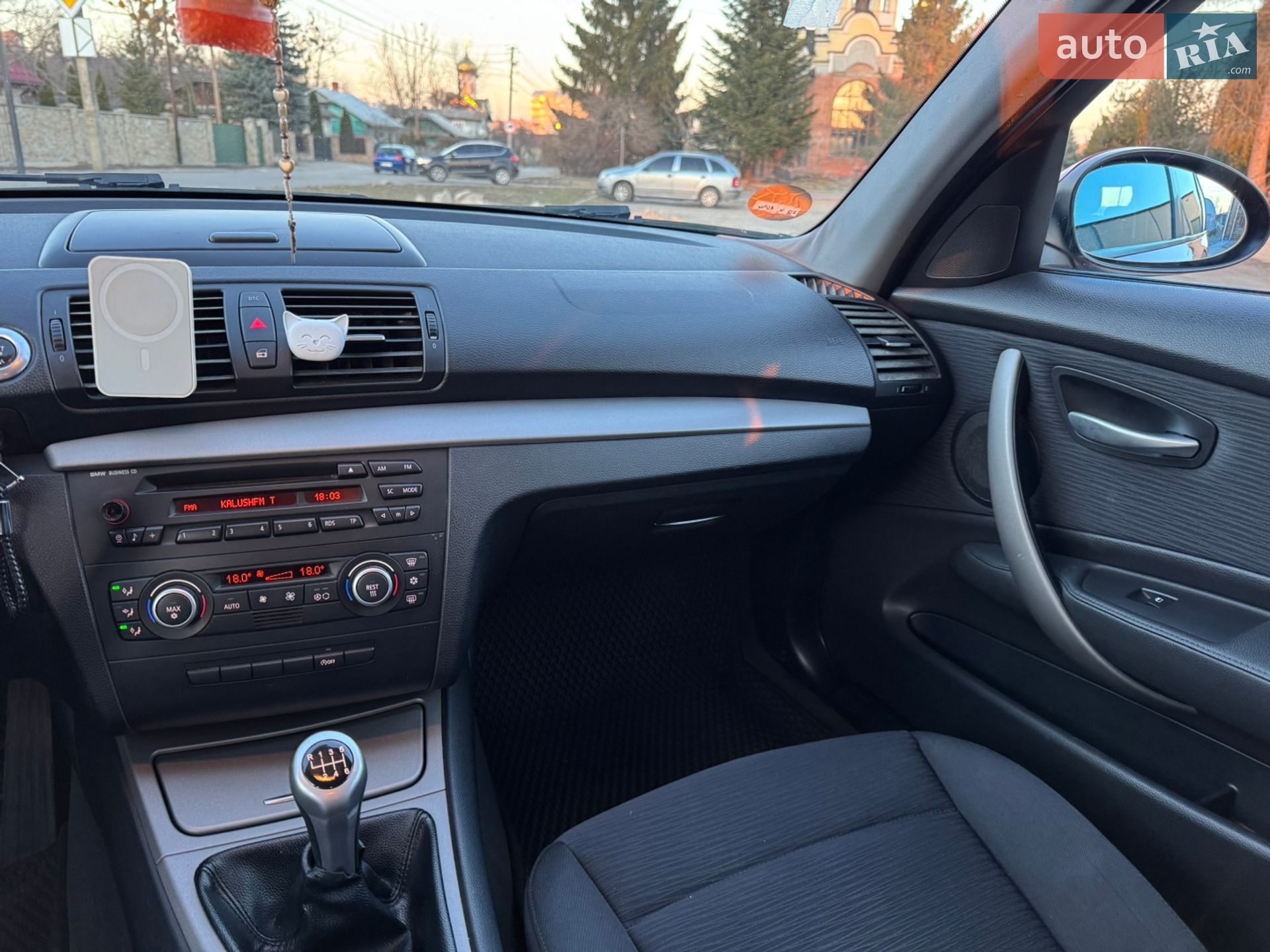 BMW 1 Series 2008 VIN WBAUE31000E168529 фото оголошення 14 з 19