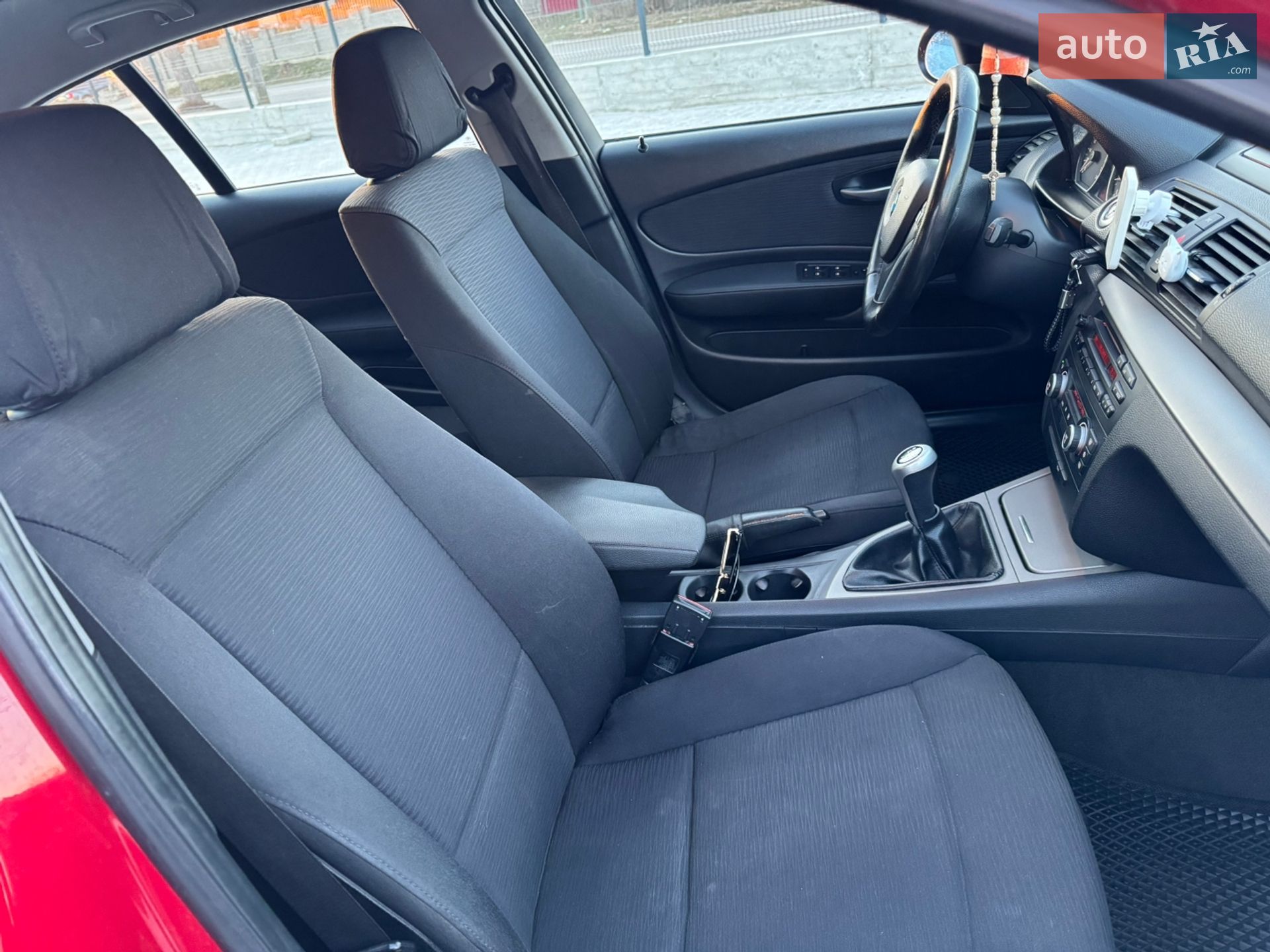 BMW 1 Series 2008 VIN WBAUE31000E168529 фото оголошення 17 з 19