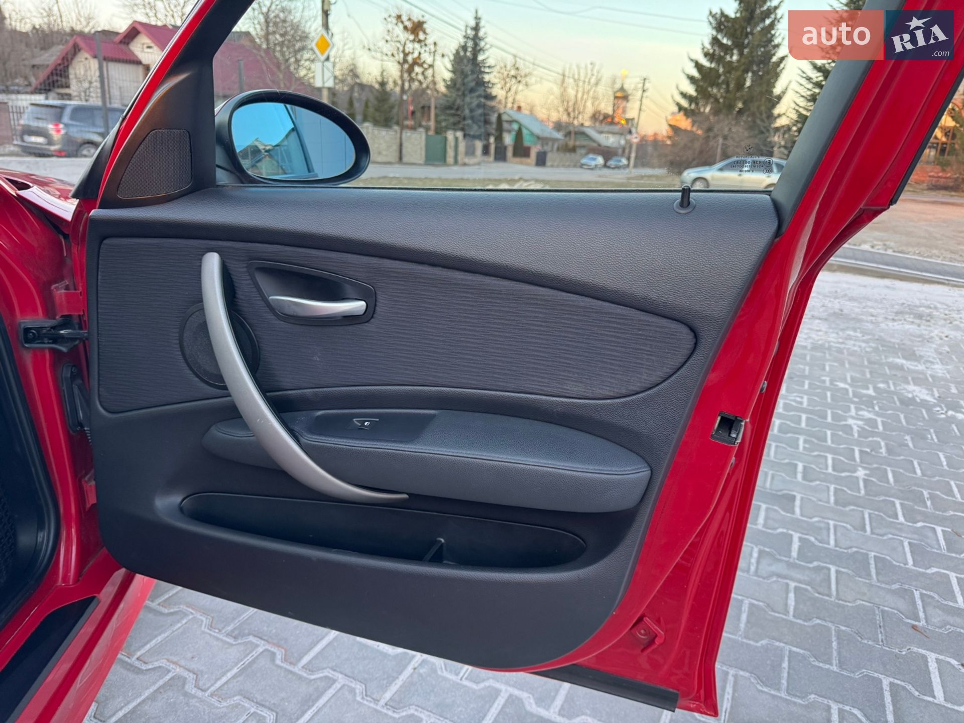 BMW 1 Series 2008 VIN WBAUE31000E168529 фото оголошення 18 з 19