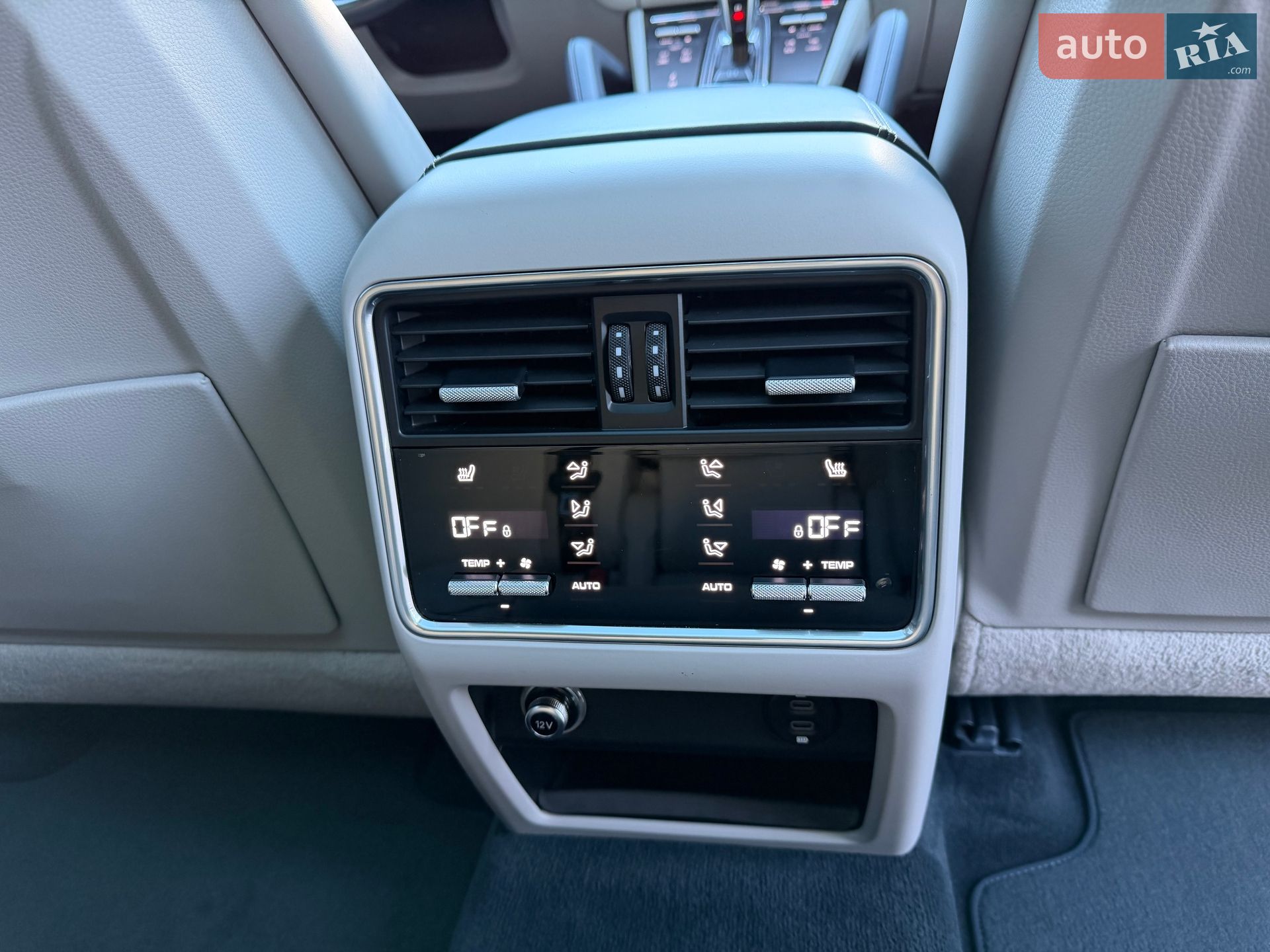 Porsche Cayenne Coupe 2019 VIN WP1ZZZ9YZLDA78278 фото оголошення 47 з 76