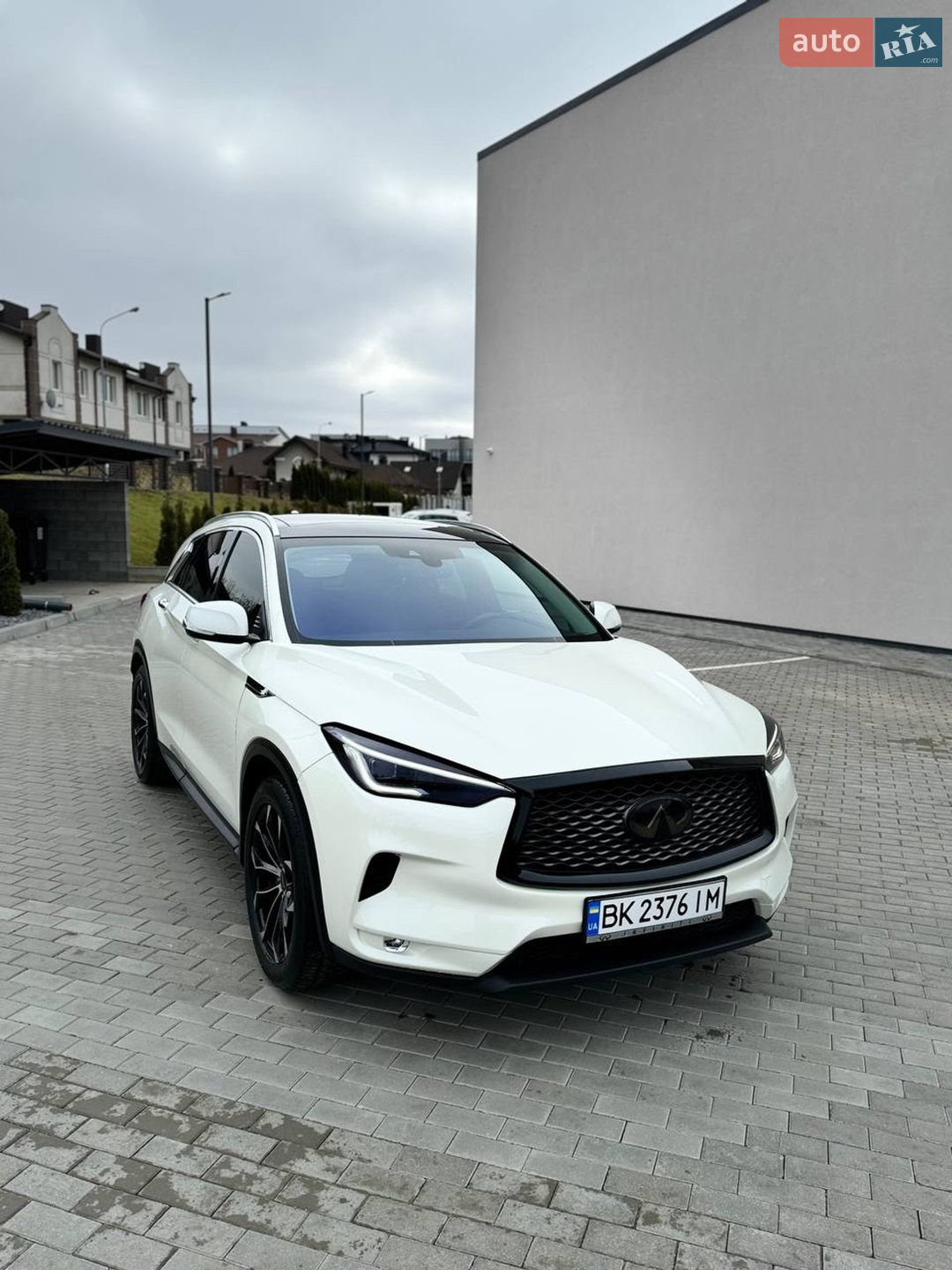 Infiniti QX50 2019 VIN 3PCAJ5M16KF140320 фото оголошення 2 з 10
