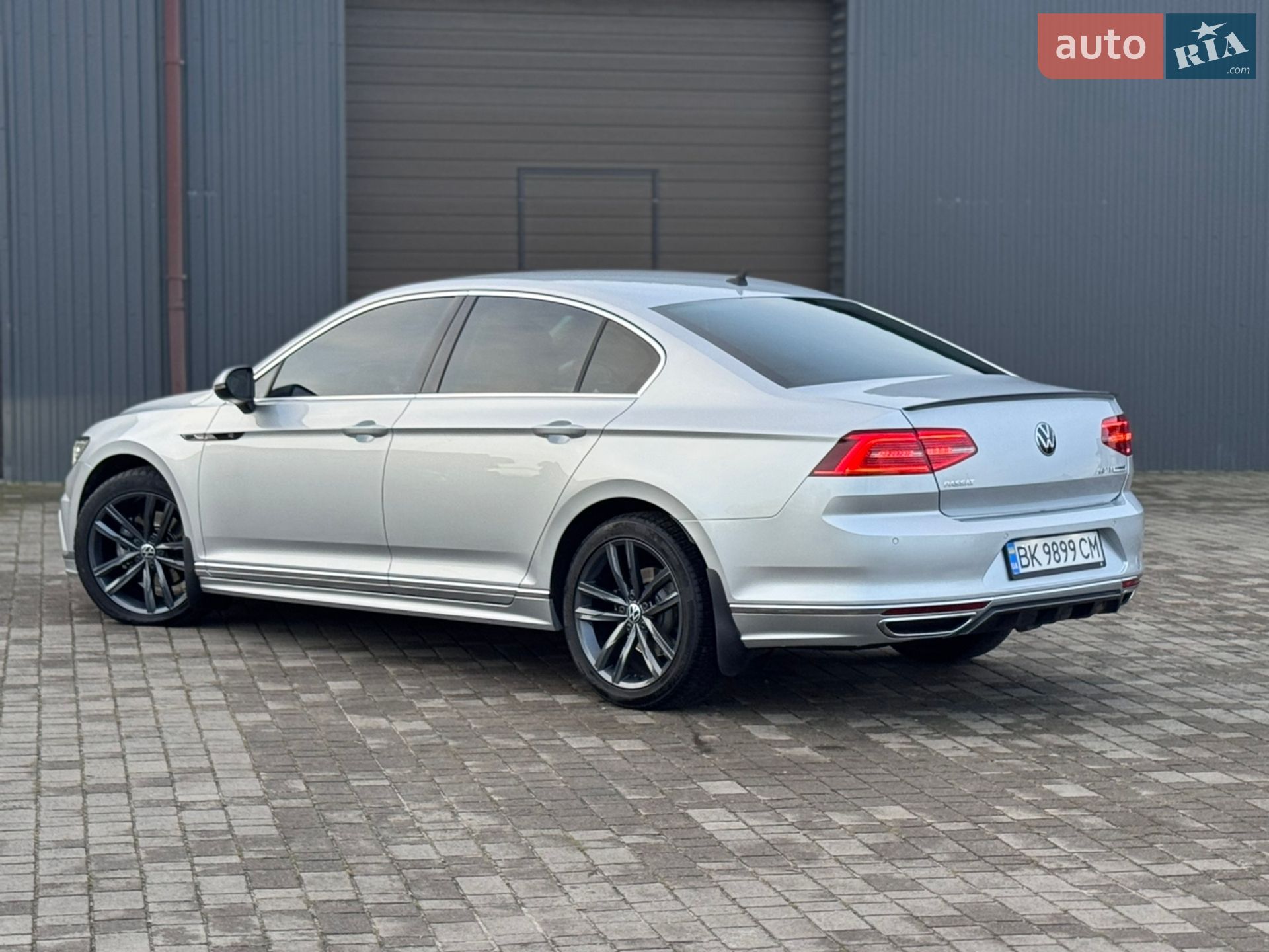 Volkswagen Passat 2016 VIN WVWZZZ3CZGE168368 фото оголошення 4 з 24