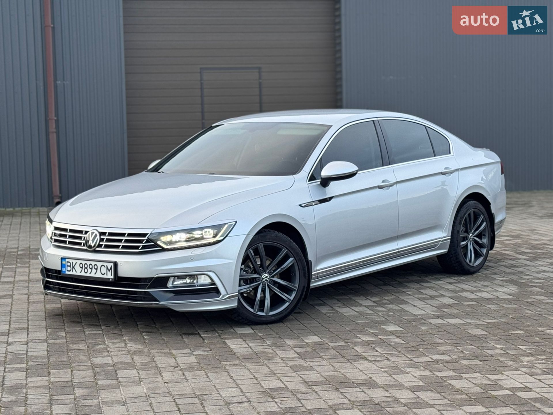 Volkswagen Passat 2016 VIN WVWZZZ3CZGE168368 фото оголошення 10 з 24