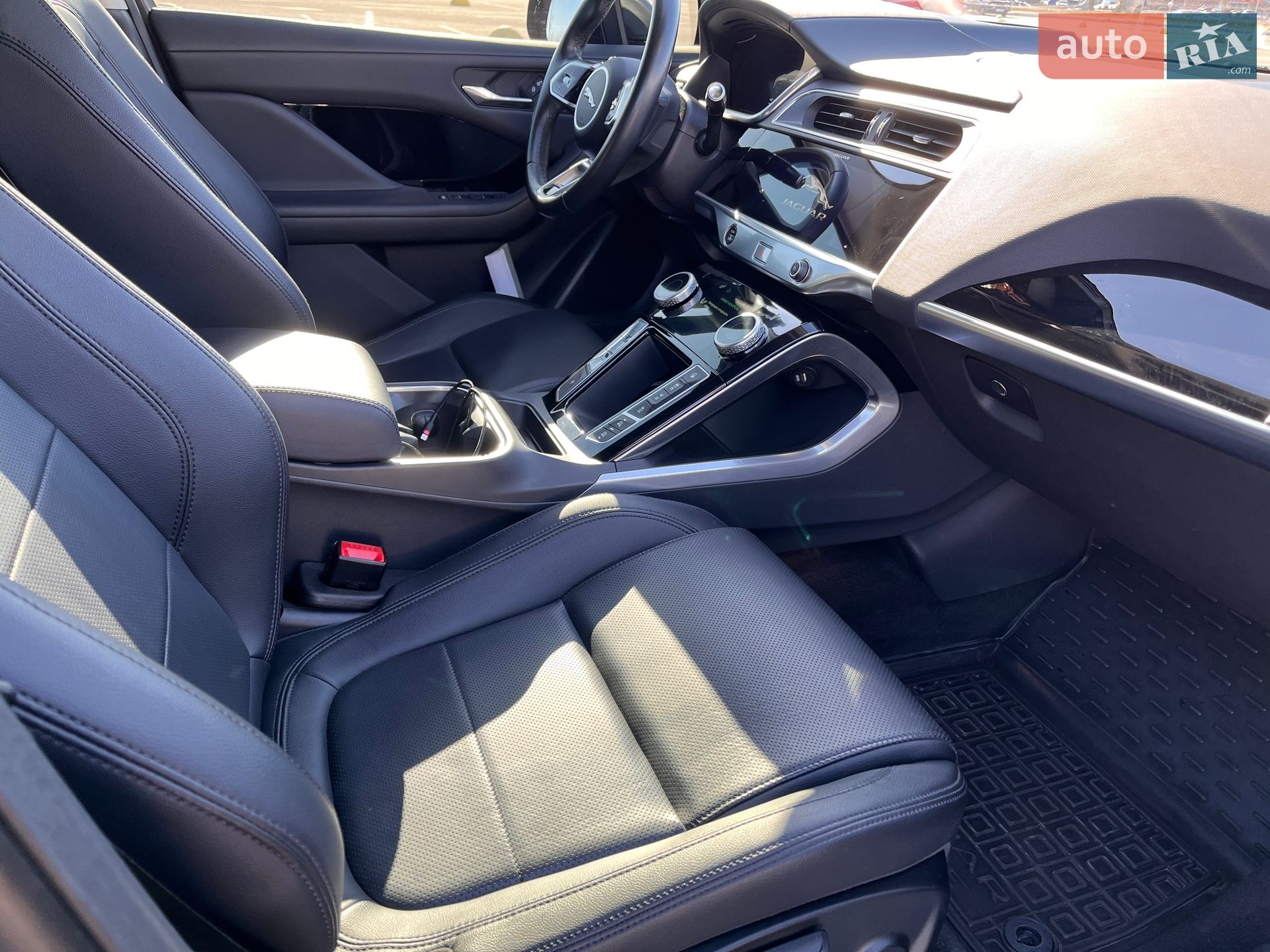 Jaguar I-Pace 2018 VIN SADHA2B14K1F65454 фото оголошення 22 з 24