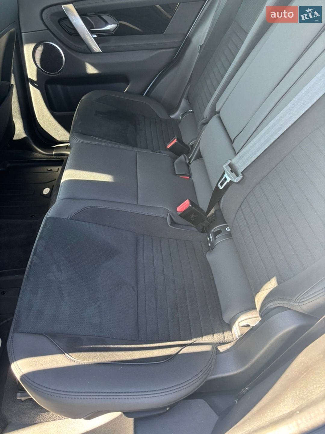 Land Rover Discovery Sport 2019 VIN SALCJ2FX2LH856733 фото оголошення 22 з 23