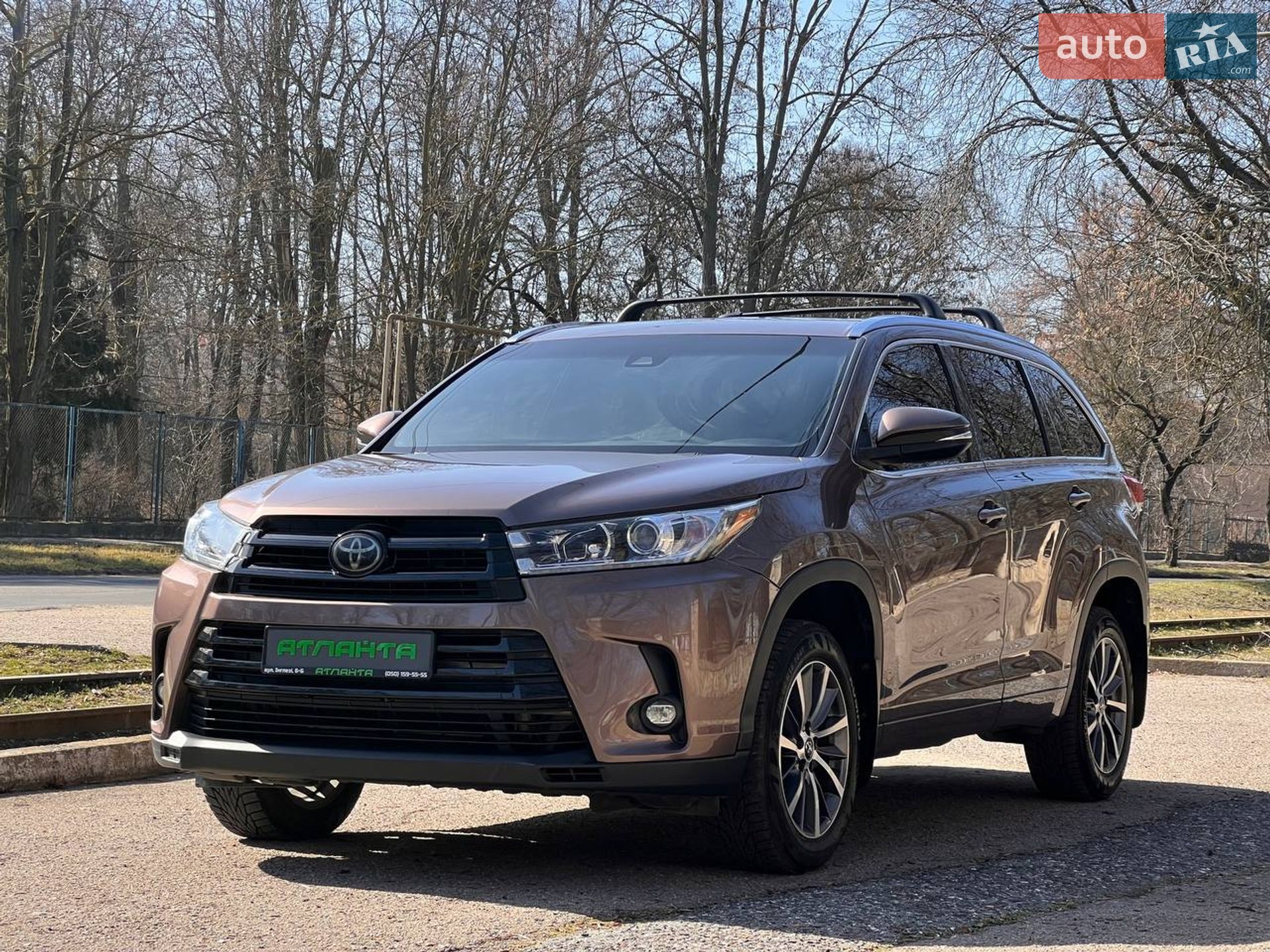 Toyota Highlander 2018 VIN 5TDJZRFH4JS867461 фото оголошення 2 з 19